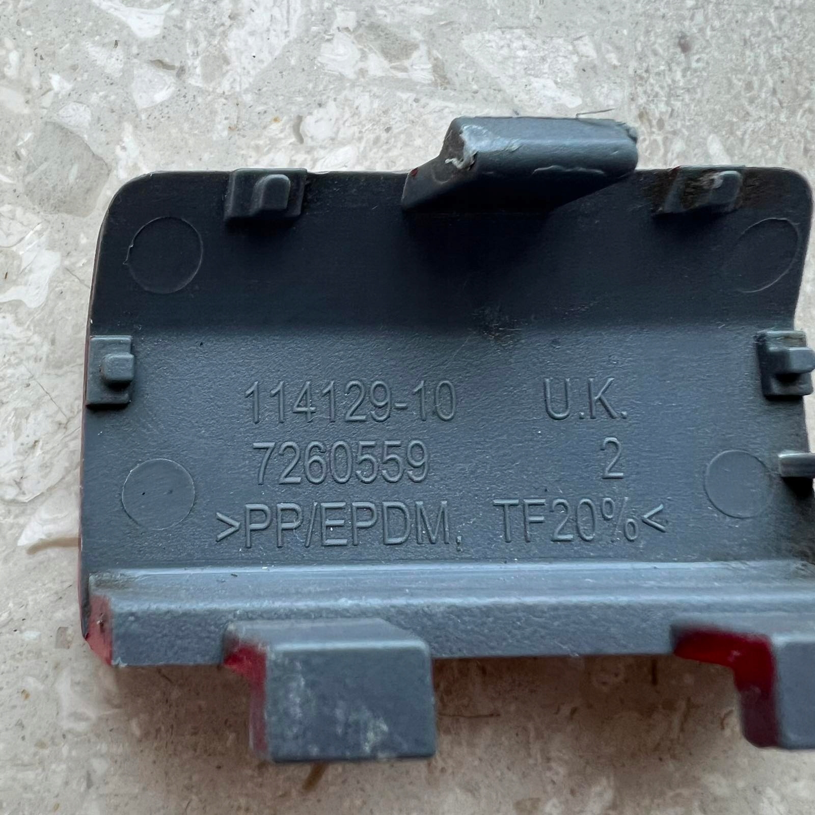 MINI COOPER II R55 Blende Abdeckung HAKA der Stoßstange heck 7260559