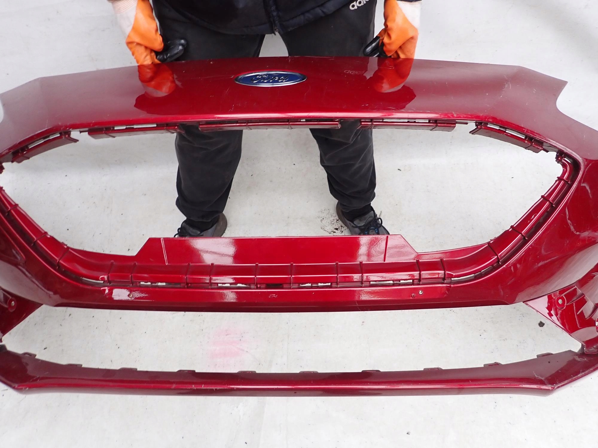 FORD FOCUS IV 4 MK4 ST LINE 18-21 bumper front front PDC