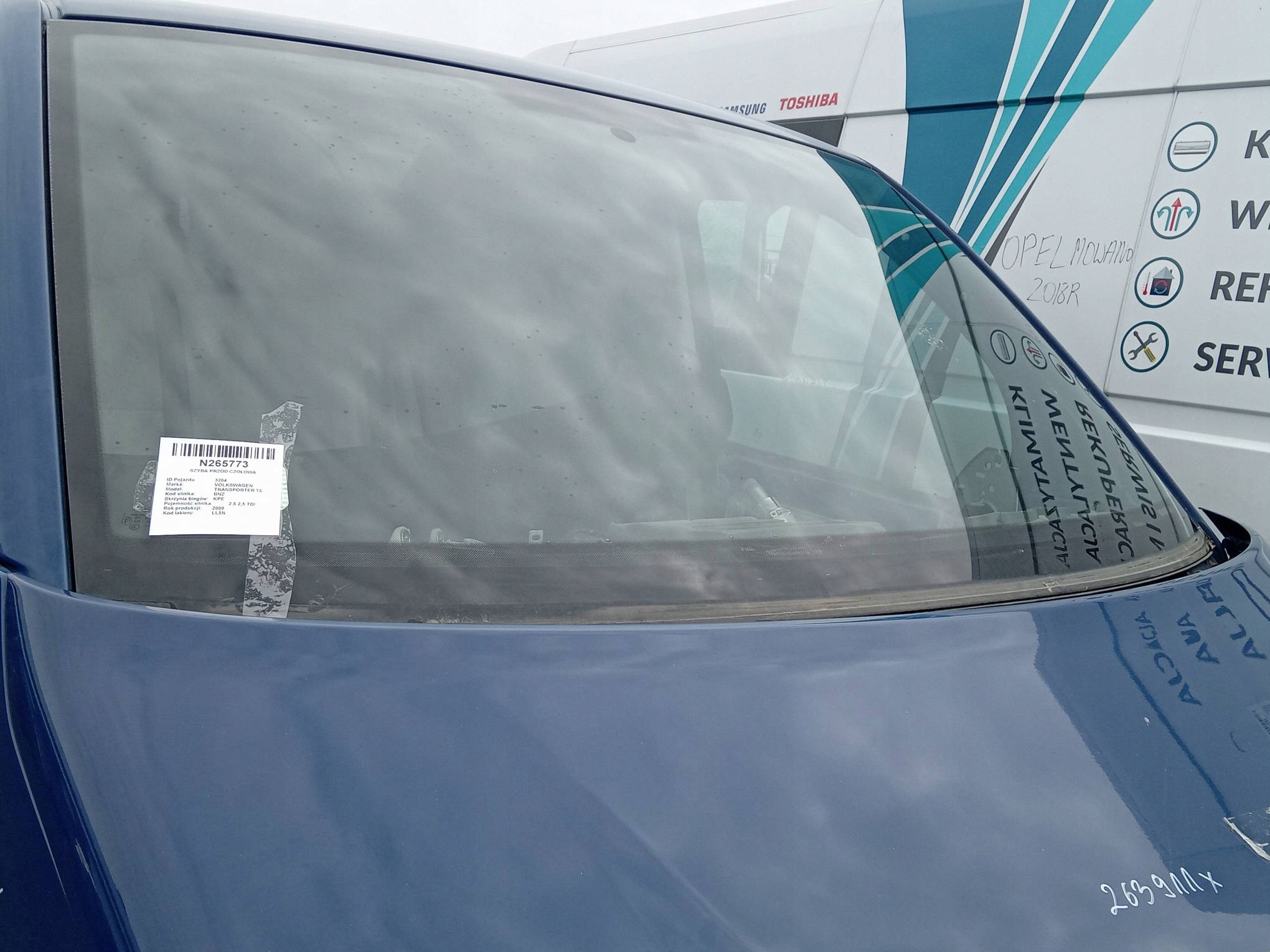 window front iron VOLKSWAGEN TRANSPORTER T5