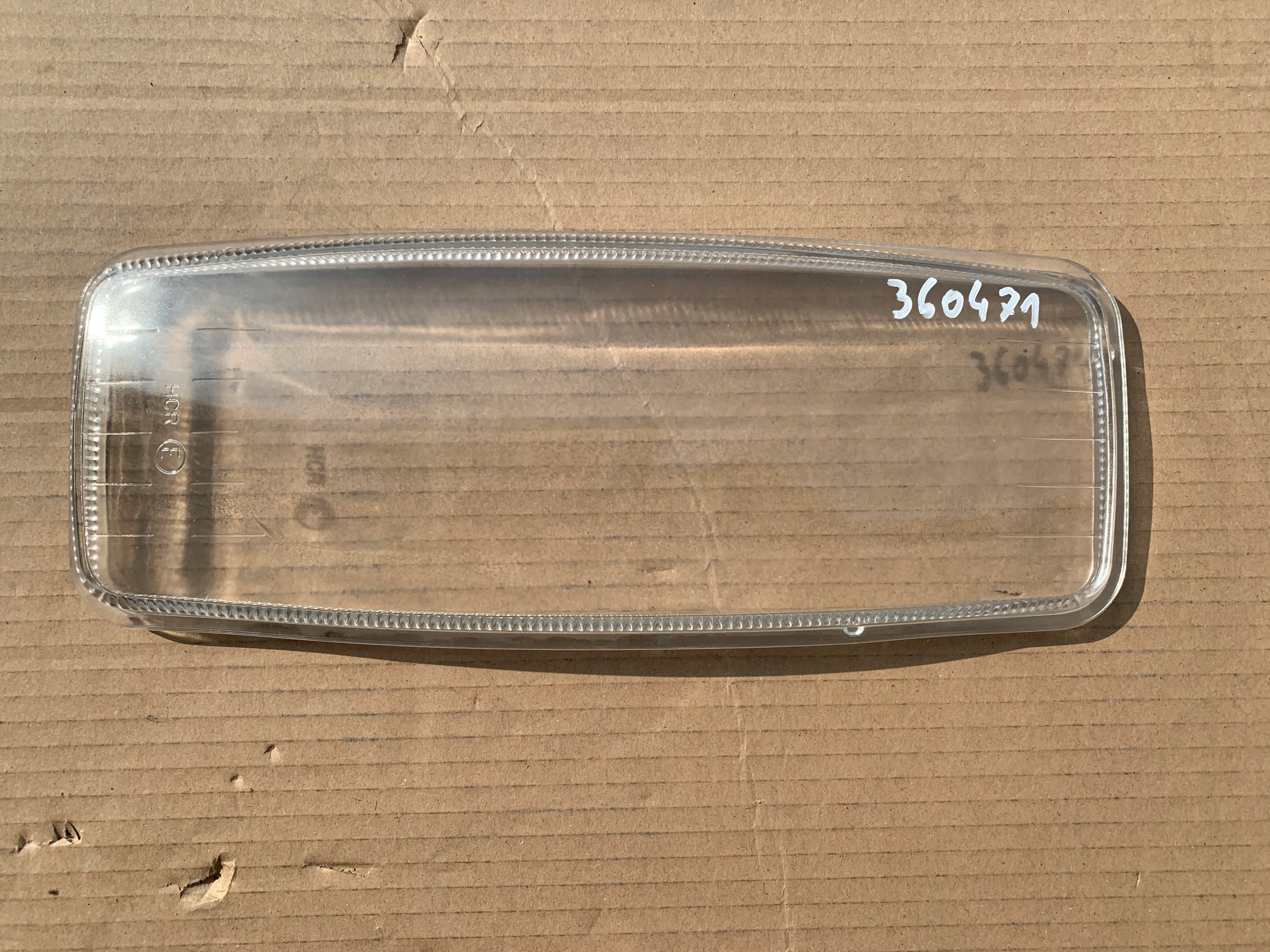 SZKŁO REFLEKTORA RVI PREMIUM LEWY 5010231849