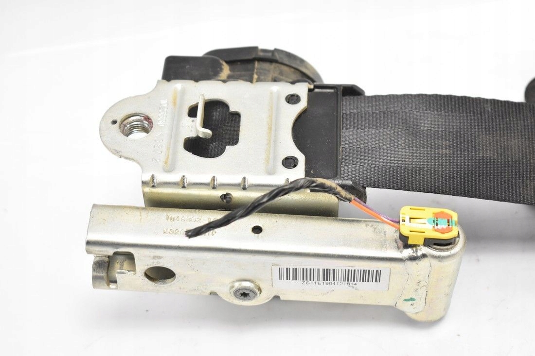 PAS BEZPIECZENSTWA PRAWY PRZOD MG ZS 17 Car type Passenger cars
