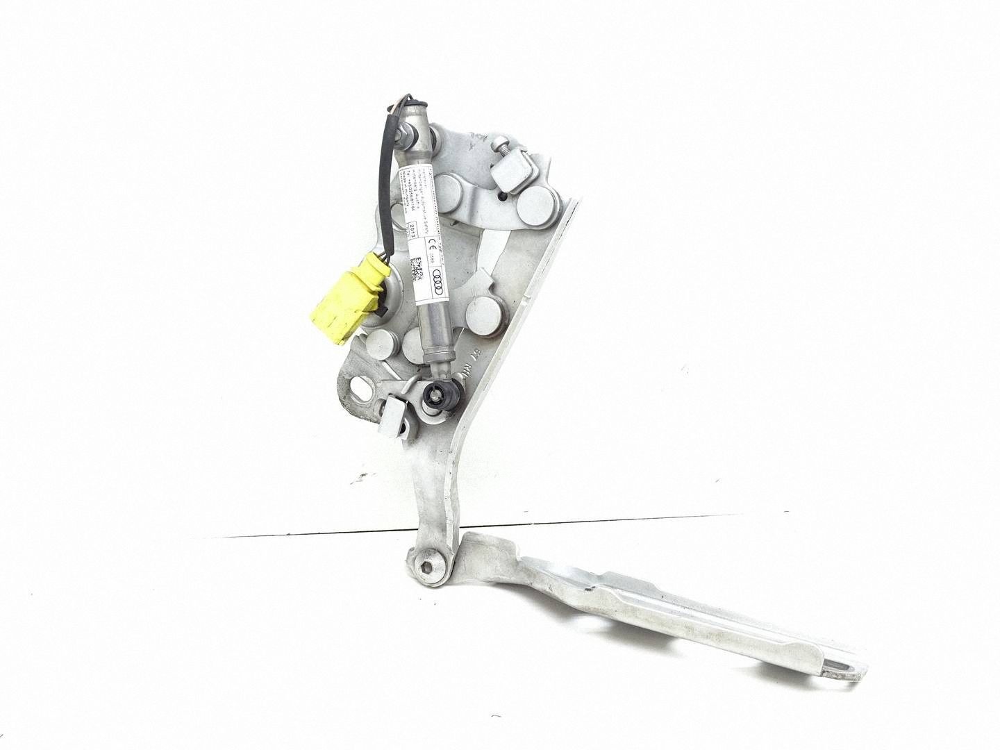 hinge bonnets right front NABOJ AUDI A3 8V LIFT 8V0823302F 8V0823823F