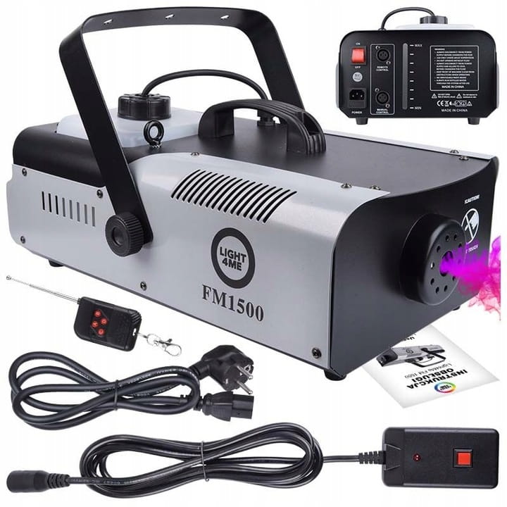 Wytwornica Dymu Mgły Dymiarka Z Pilotem 900W Na Płyn Wodny LIGHT4ME Fm 1500