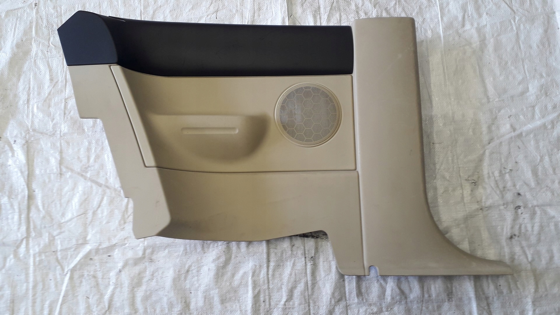 БЕКОН ЗАДНЯ ОБРОБКА ДЛЯ VW NEW BEETLE І 1C0867044 043