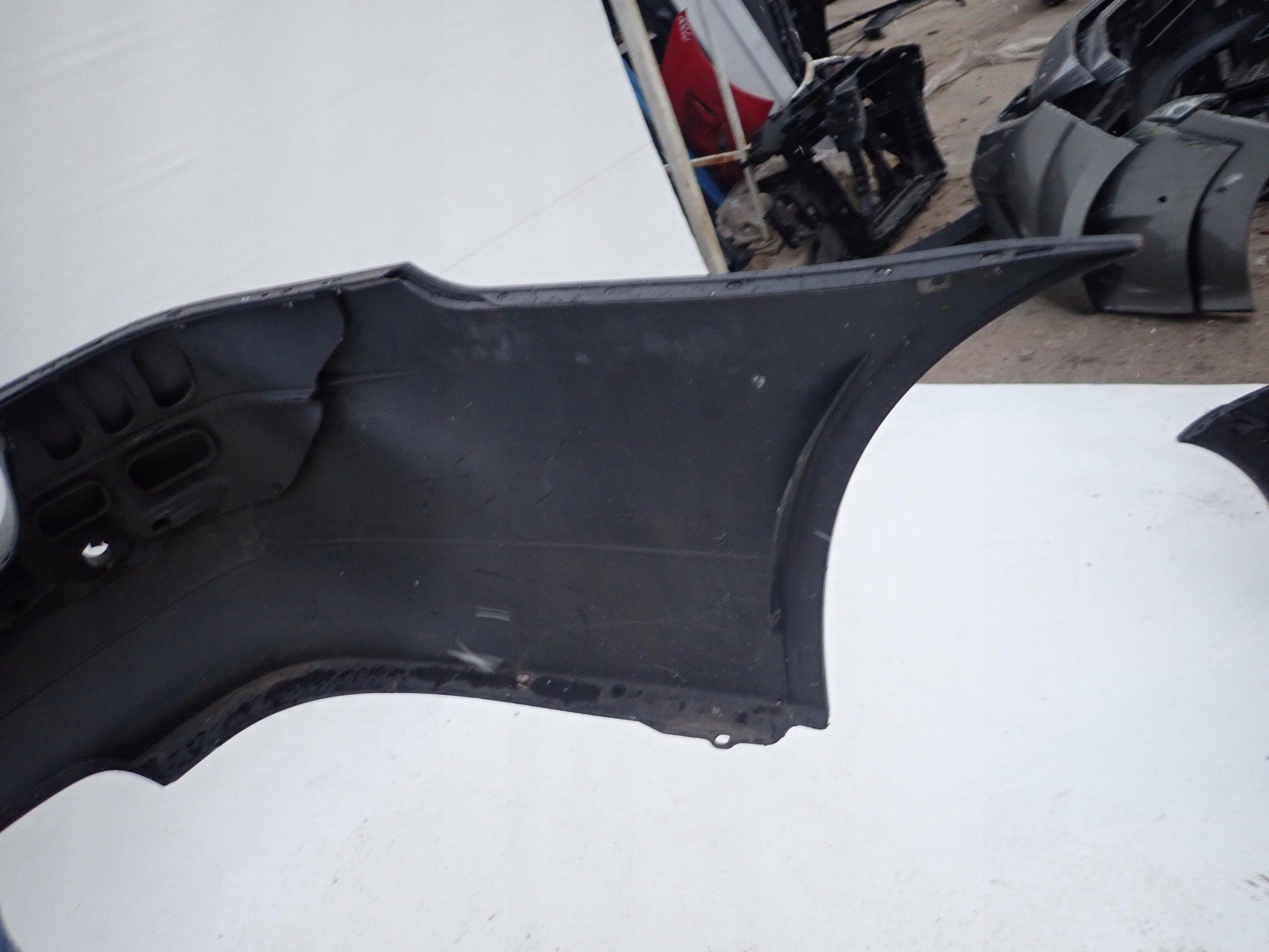 BMW 5 E61 KOMBI 02-06 bumper rear part rear PDC