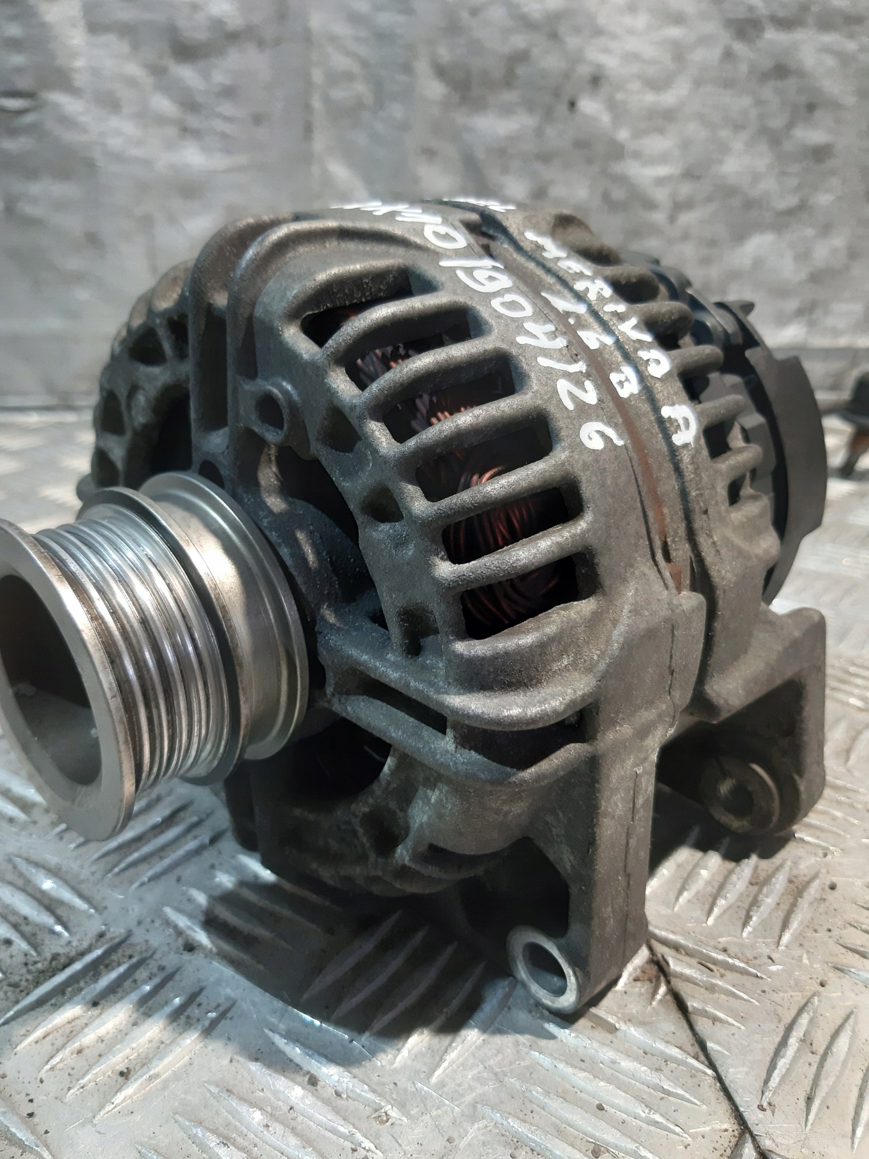 ALTERNATOR 100A OPEL MERIVA A LIFT 1.6B 0124425020
