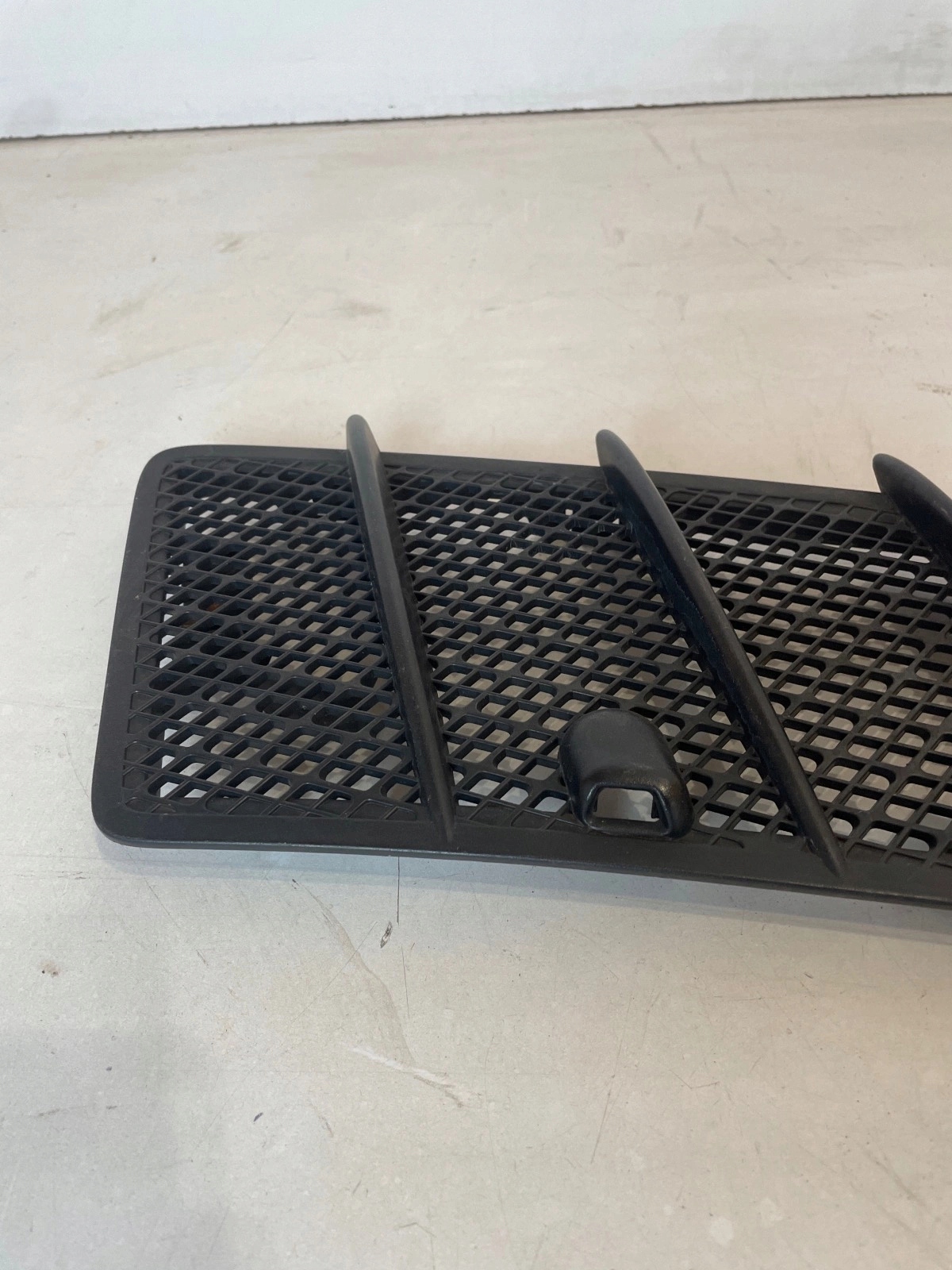 Grille/masque Grille du capot Droit Mercedes ML W164