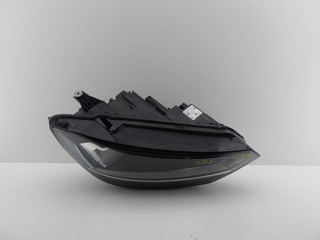 VW TOURAN III 3 5TB 15- 5TB941006A light front right