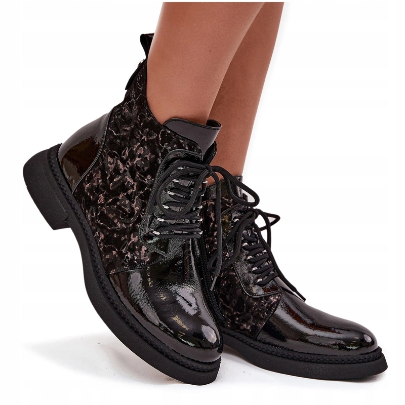 Dámské Kotníkové Boty Zateplené Lakované Boty Elegantní D&a CR52-613 Černé 38