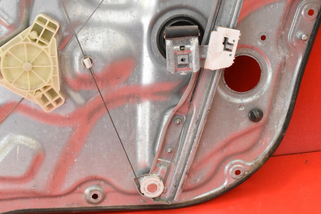 window regulator left front EU 82470-1H020 KIA CEED 1 and KOMBI 07-10