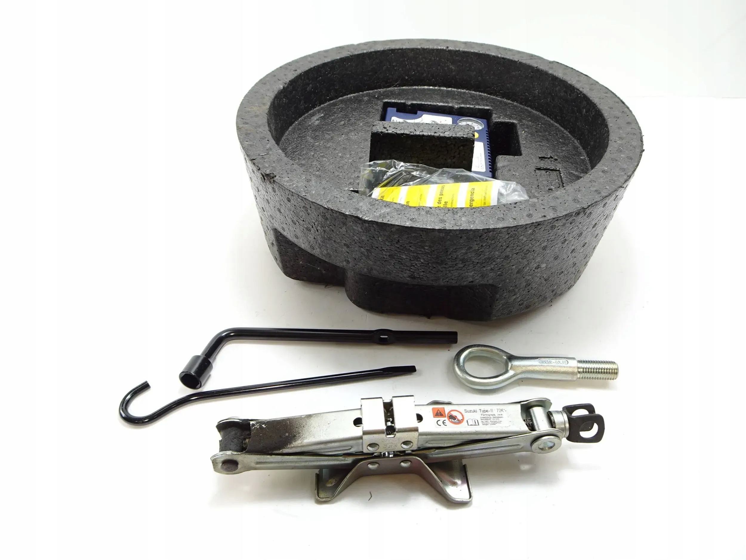 Zestaw naprawczy lewarek klucz wkrętka Suzuki Swift MK7