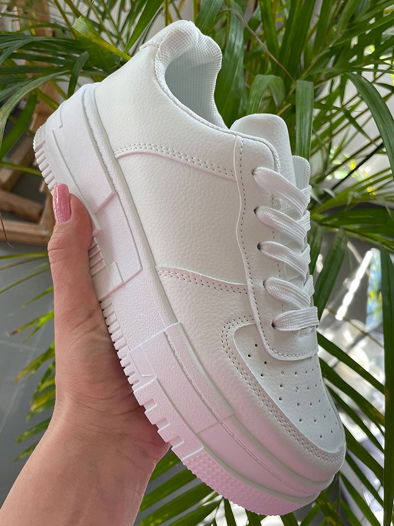 TRAMPKI SKÓRZANE SNEAKERSY ADIDASY BUTY BIAŁE DAMSKIE SPORTOWE 39 Materiał wkładki inny