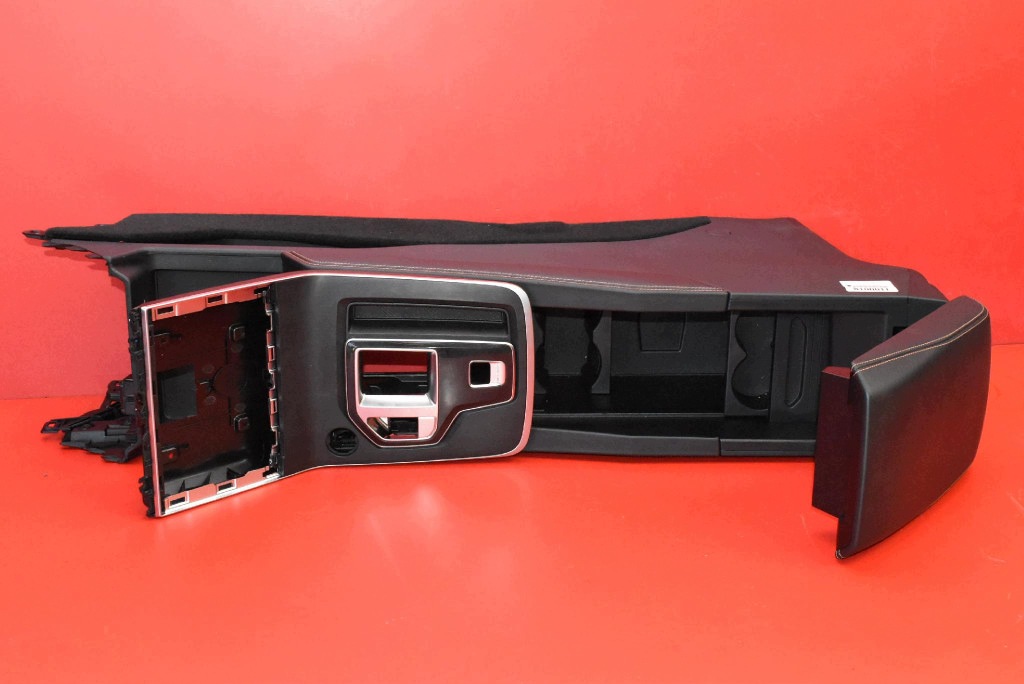 TUNEL central armrest SKORZANY EU BAIC BEIJING X7 LIFT 23