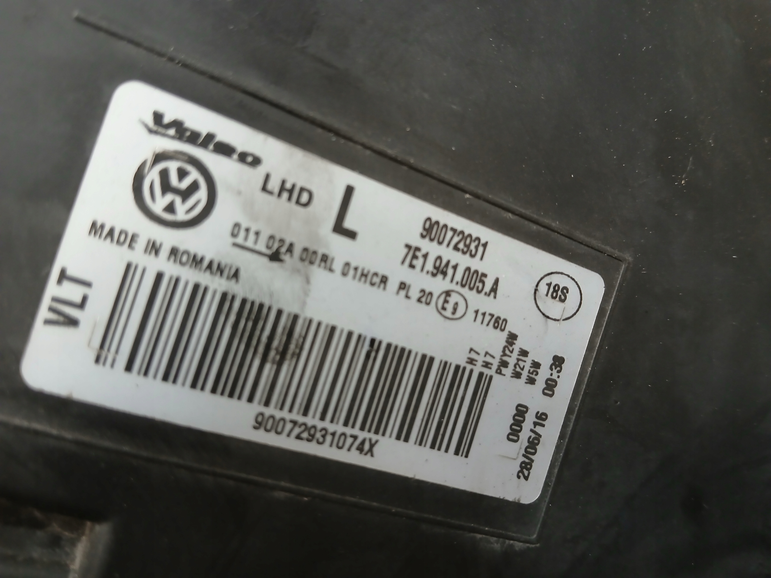 light front left VW T6 7E1941005A
