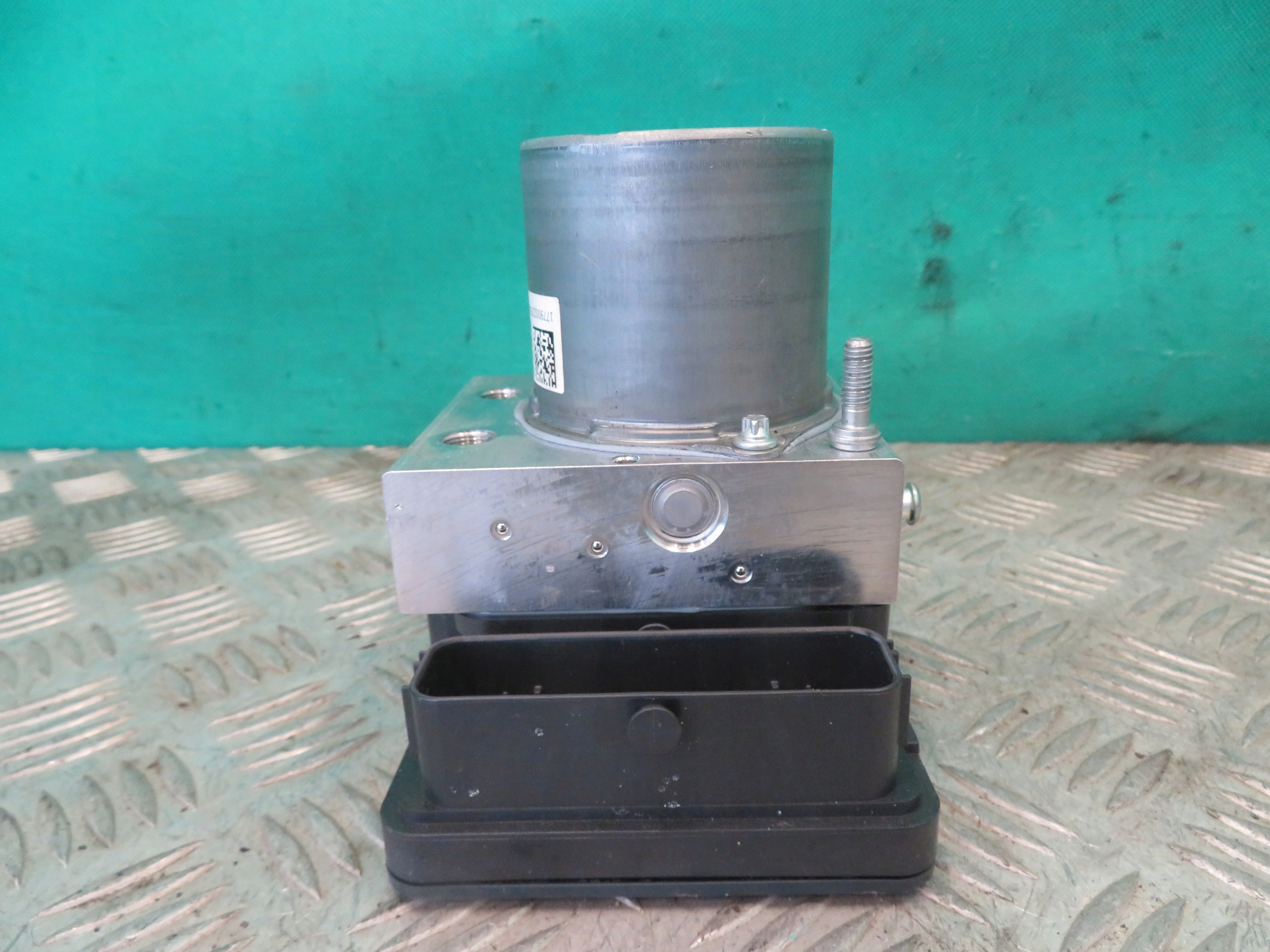 pump control unit ABS MERCEDES W177 2.0 19R