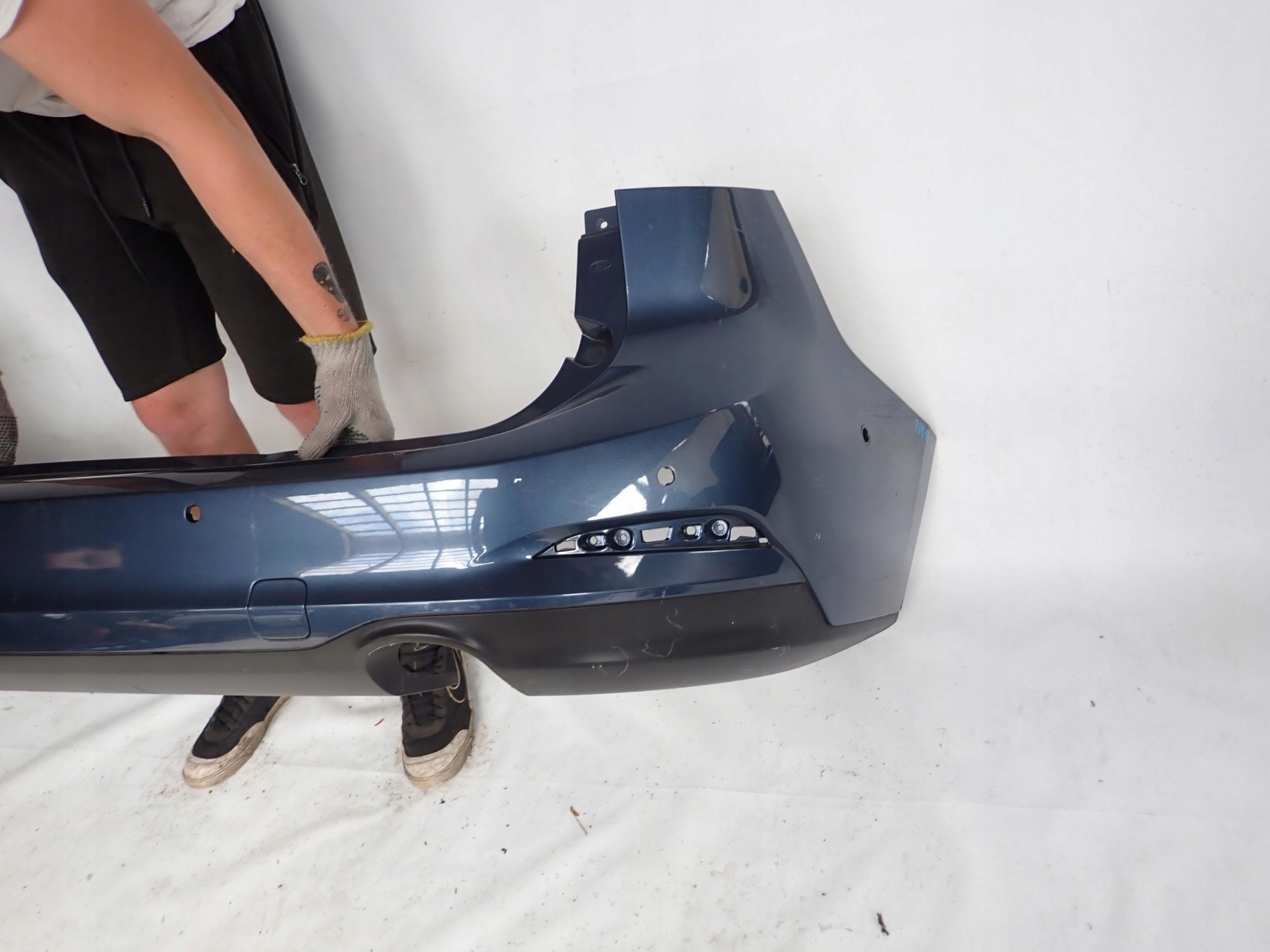 FORD FOCUS MK4 18-> KOMBI bumper rear part rear PDC