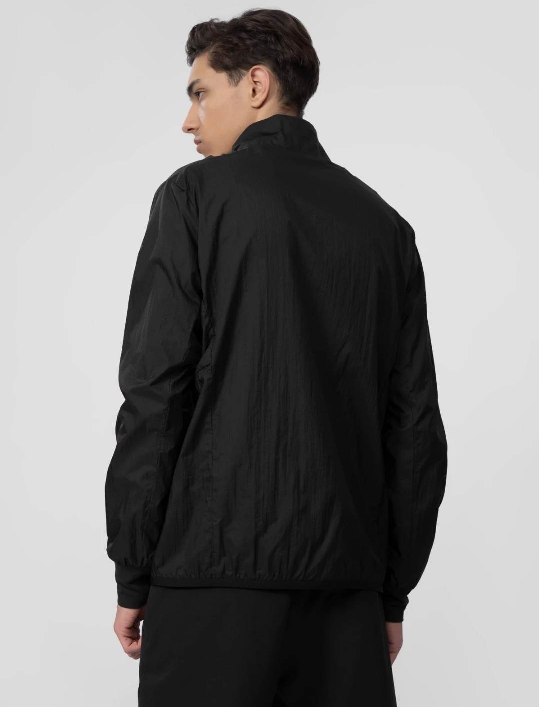 KURTKA 4F TREKKINGOWA MĘSKA KUMP061 CZARNY r. L Rozmiar L