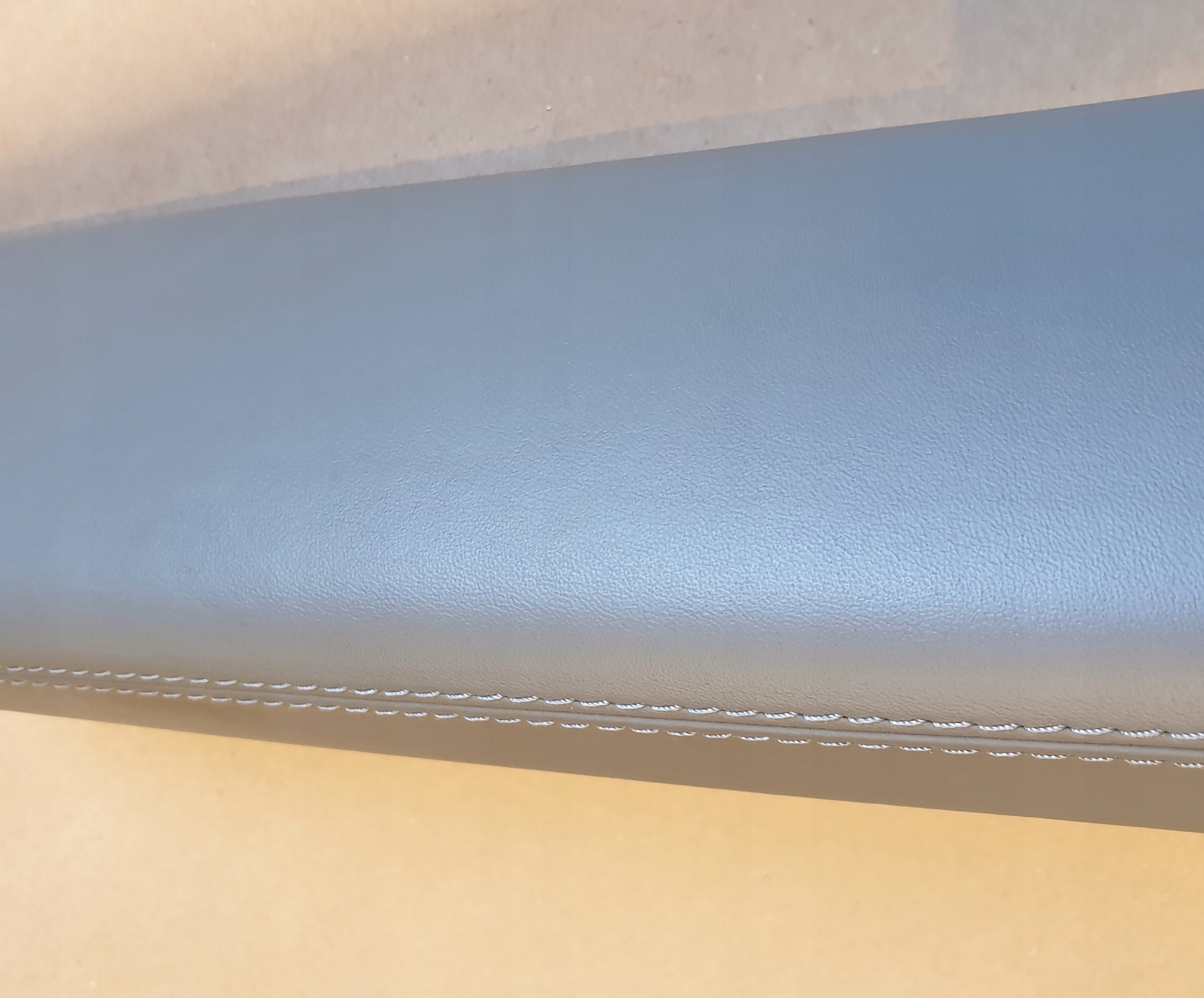 armrest leather left rear part MERCEDES S W221 LONG OE