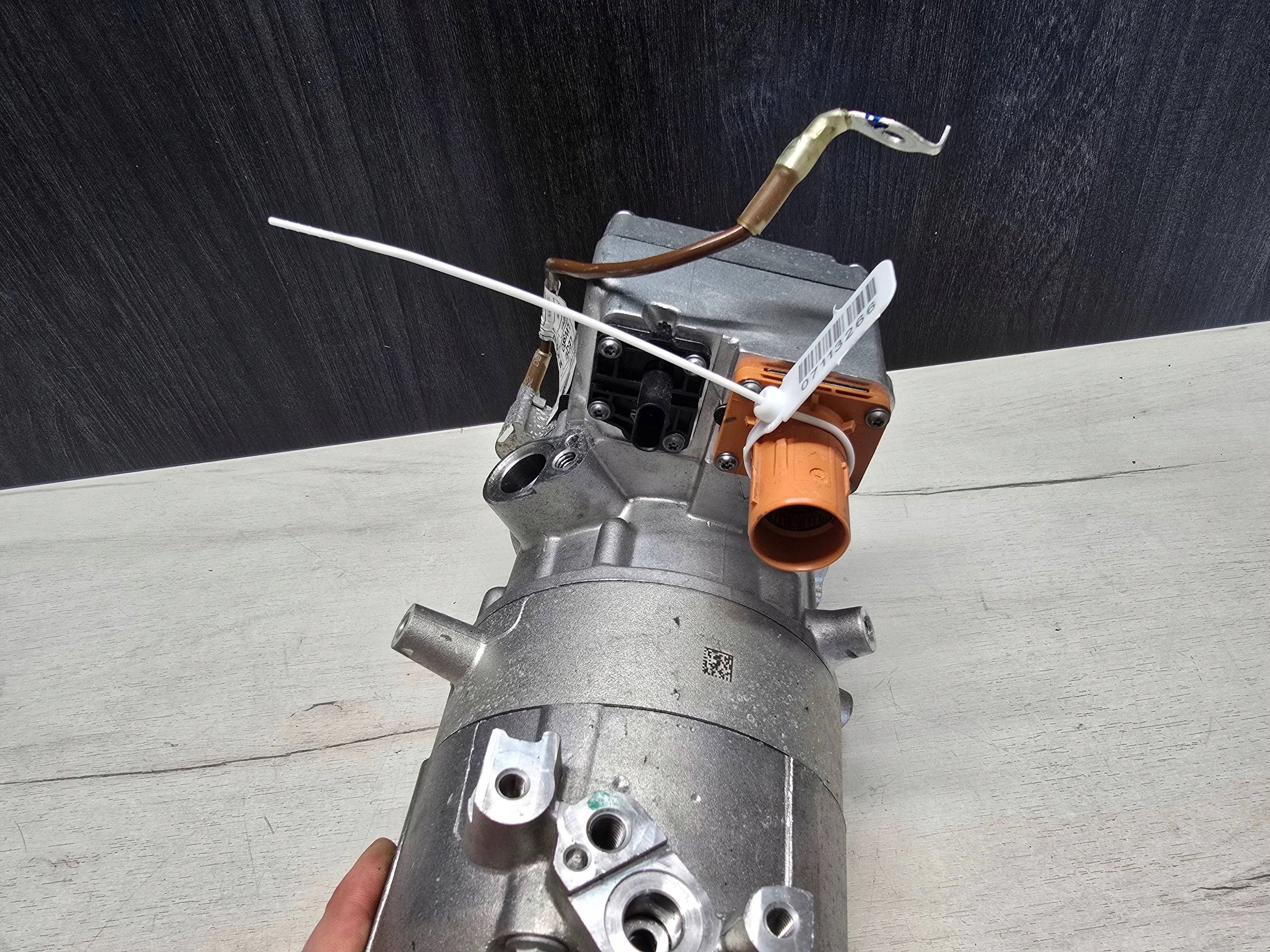 Компрессор кондиционера G60 G61 G70 i4 G26 G08 I20 U11 5A84970