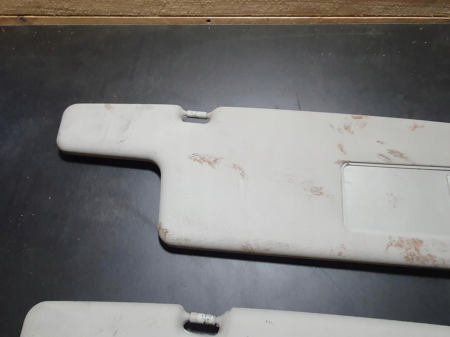 SKODA FABIA I универсал 1 под комплект 2 Штуки оригинал