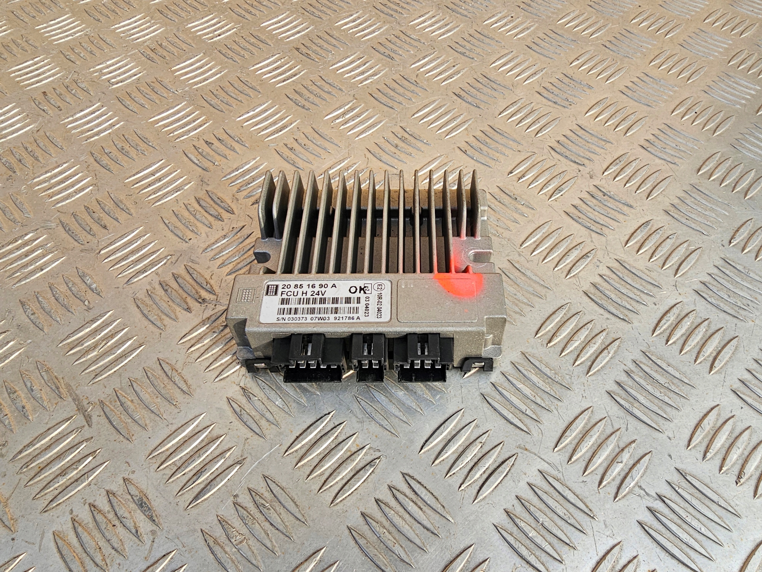 STEROWNIK MODUŁ KASETA ŚWIATEŁ RENAULT PREMIUM MIDLUM MAGNUM 20851690A