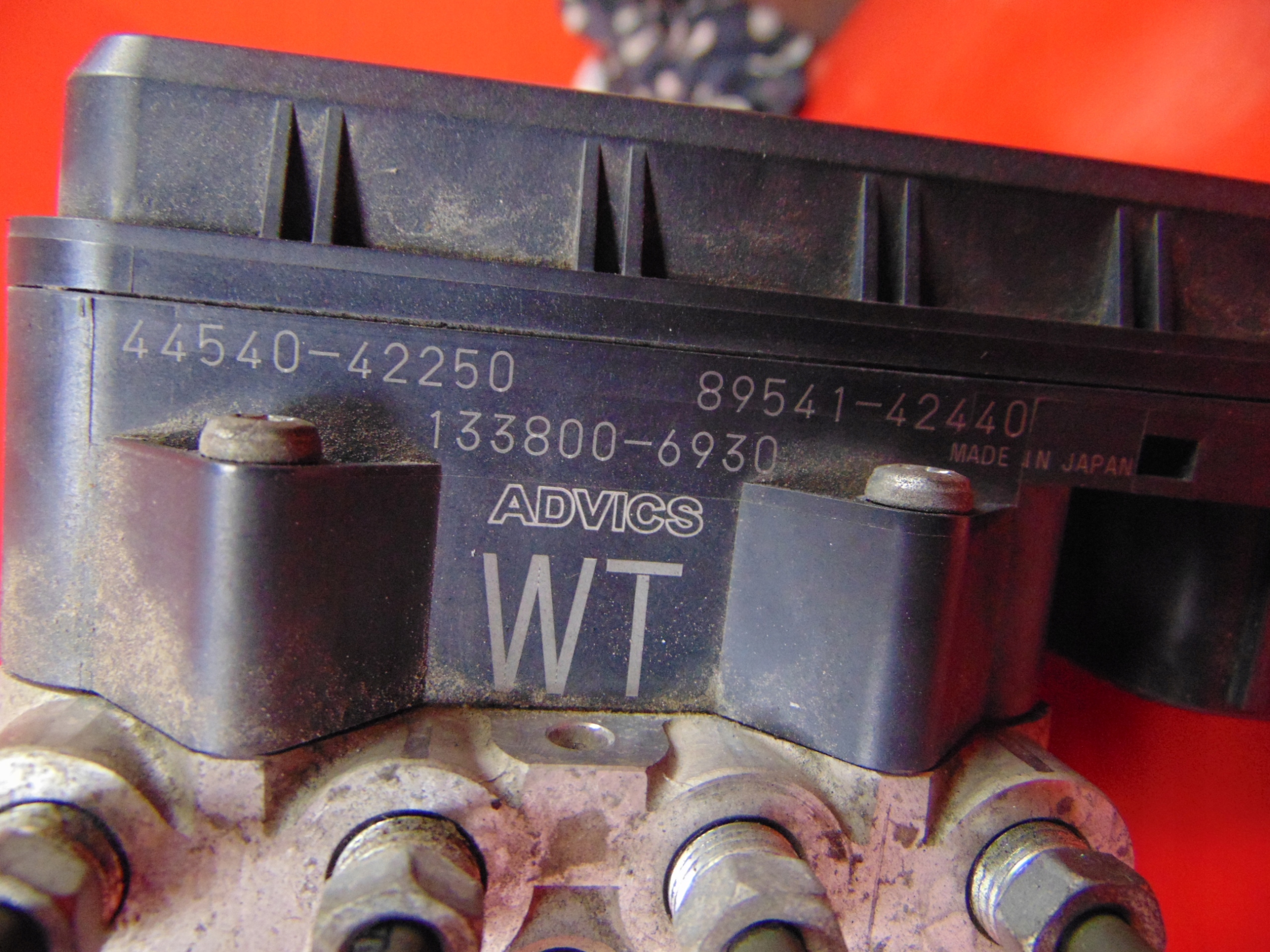 TOYOTA RAV4 3 III 2.2 D4D Pompa ABS 44540-42250