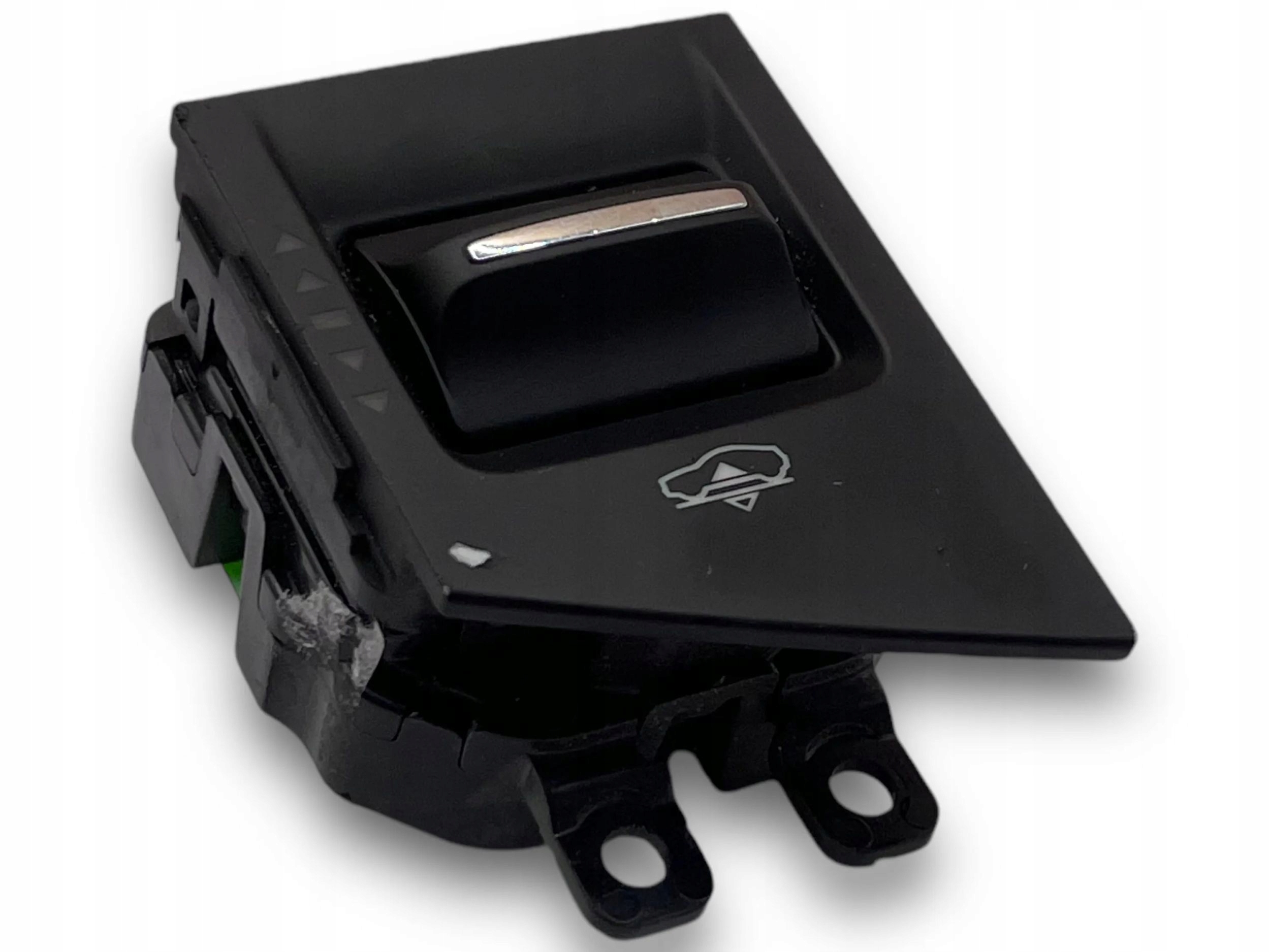 button switch springing MASERATI LEVANTE 670064671 $J