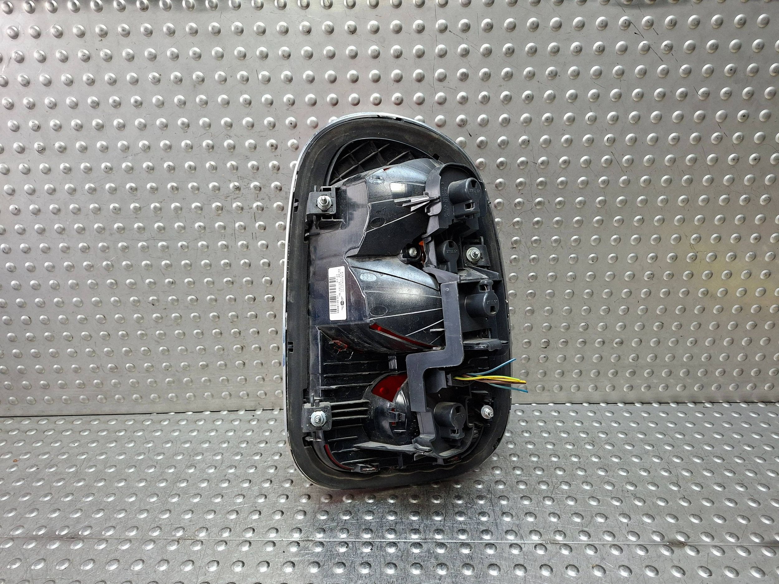 light rear part left MINI COOPER COUNTRYMAN R60 10-16 EU 9808149
