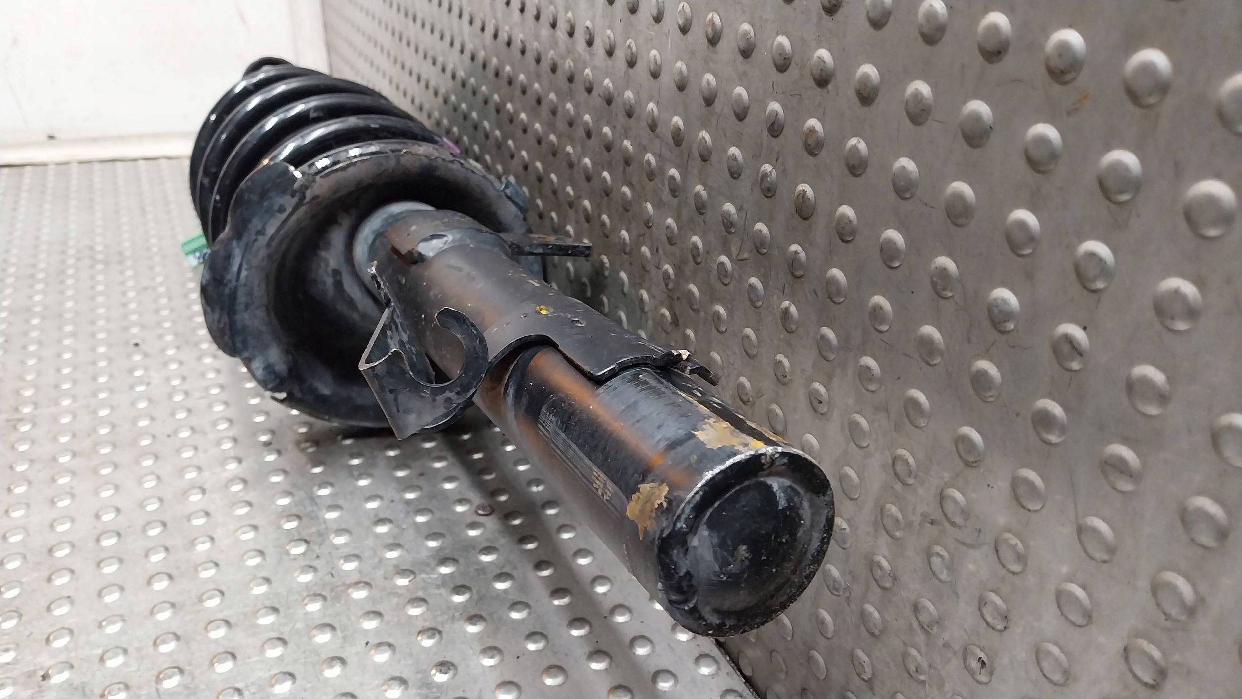 shock absorber right front 8V41-18045-EA FORD KUGA MK1 08-13