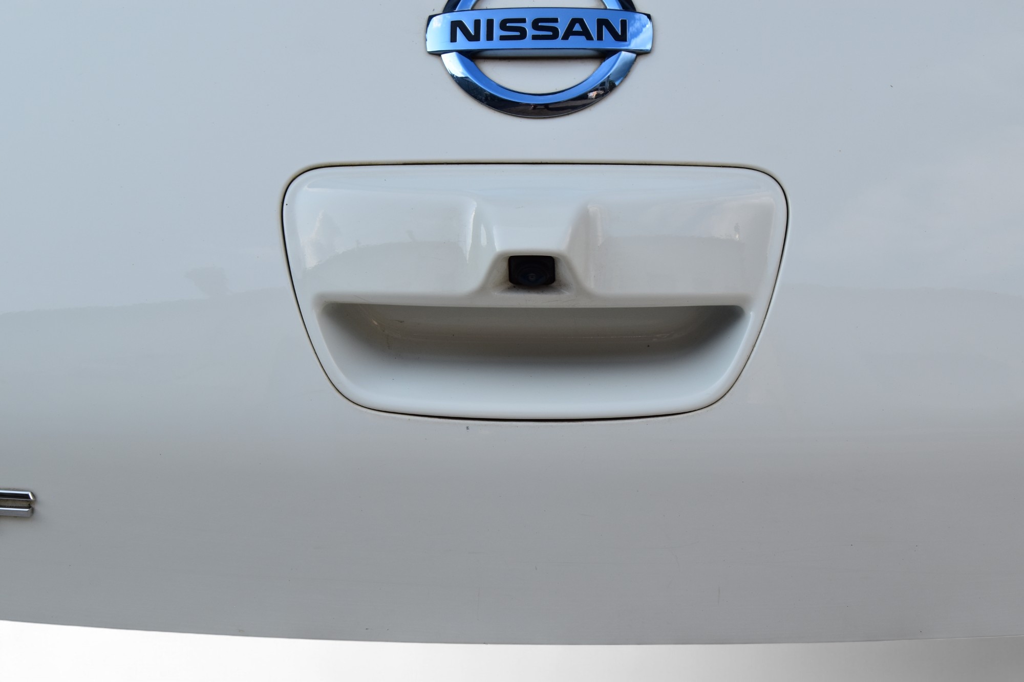 trunk door boot NISSAN LEAF and TEKNA colour: 326G
