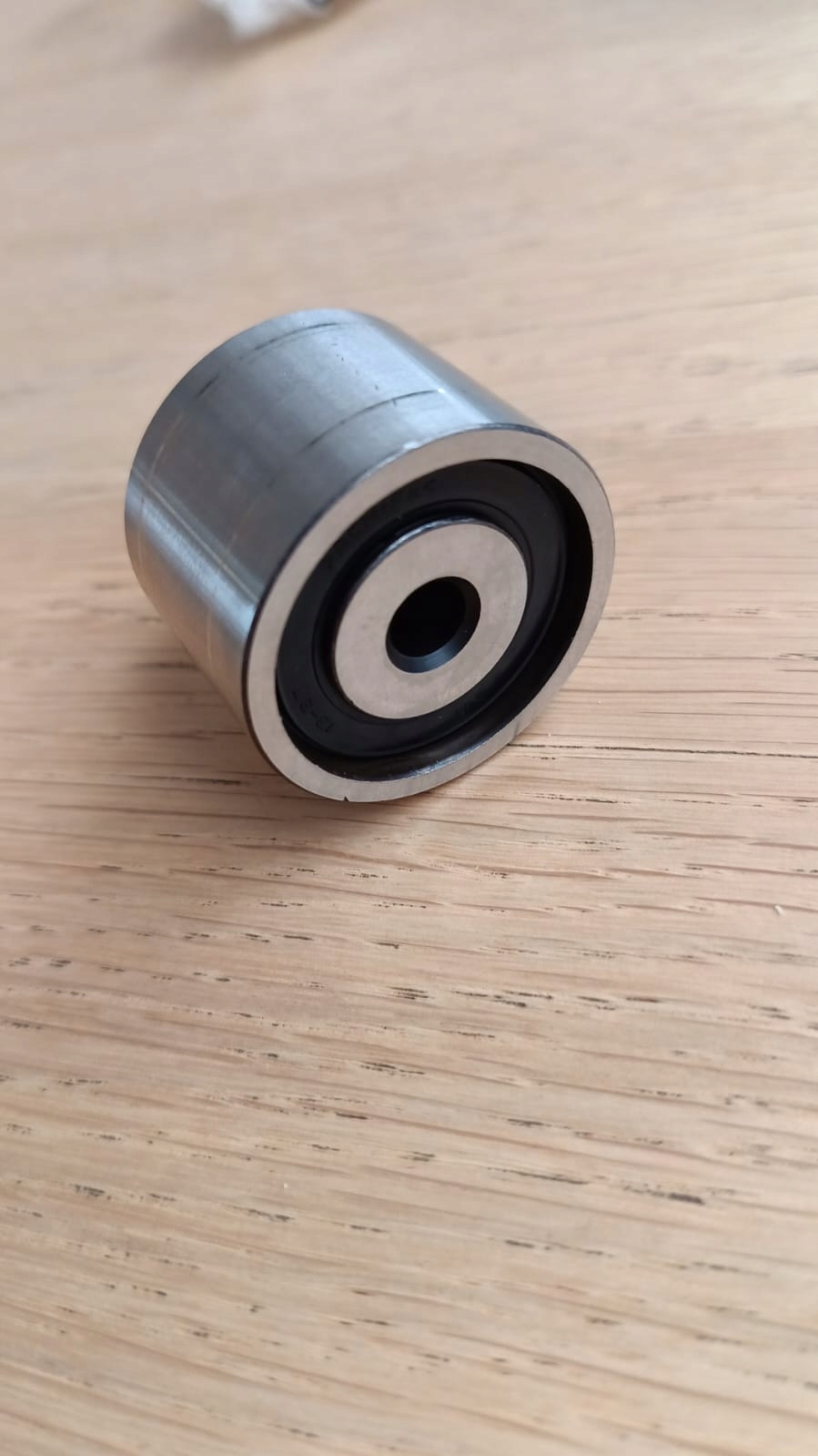 03L109244G ROLKA oe Producent części VAG