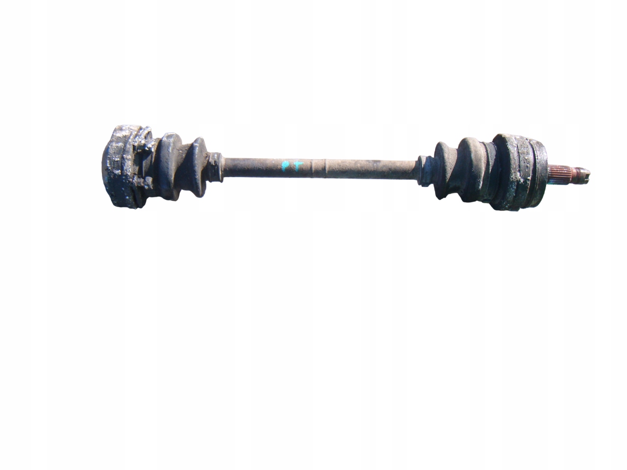 MERCEDES E W124 4MATIC 84- 3.0 B PÓŁOŚ PRAWY TYŁ