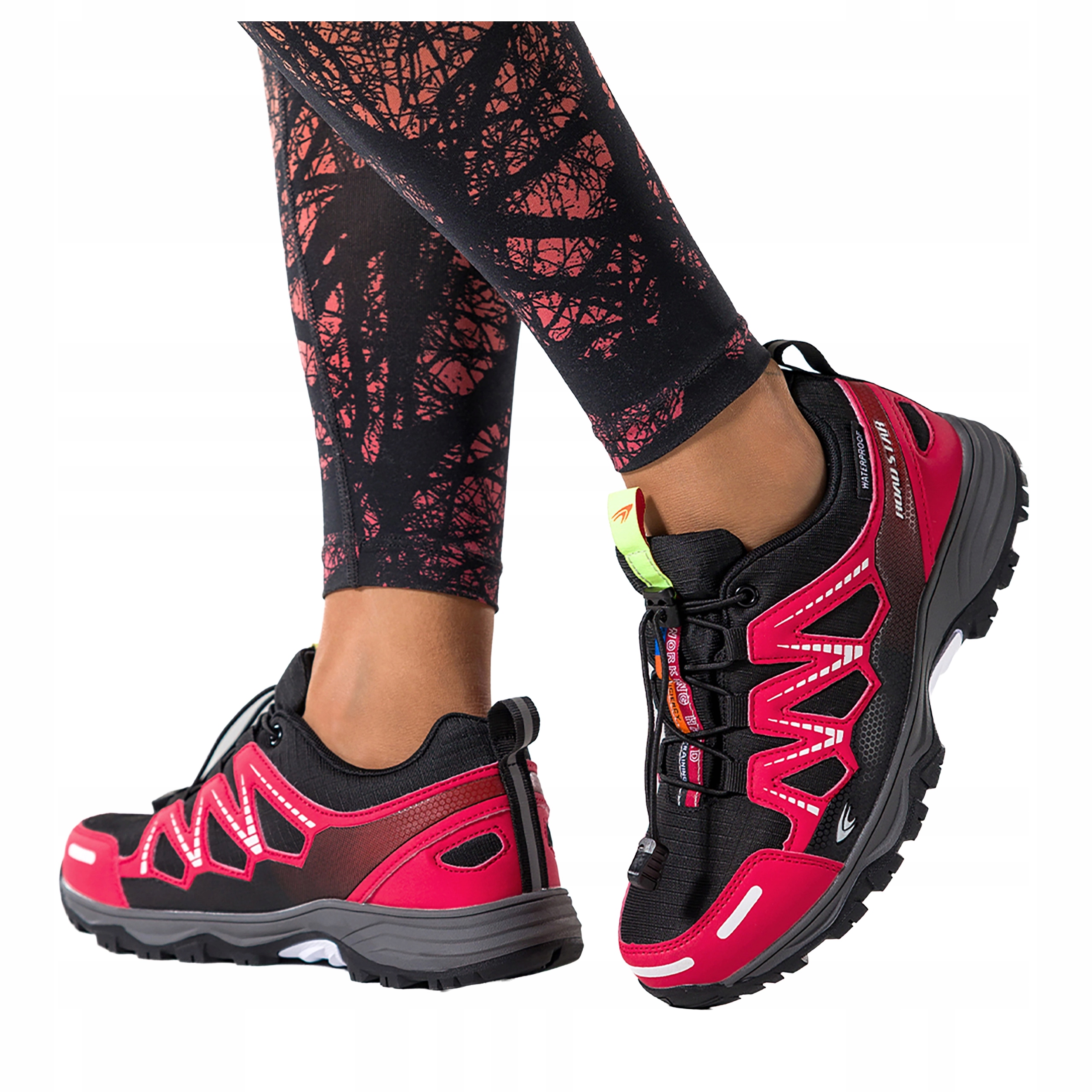 Červené Trekingové Boty Dámské Voděodolné Šněrovací Sportovní vel. 36