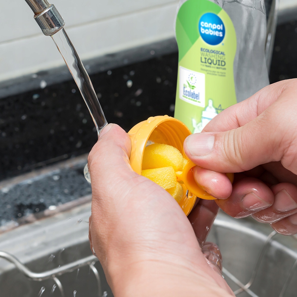 Płyn do mycia butelek i smoczków Canpol ekologiczny hipoalergiczny 500 ml Kod producenta 1/500