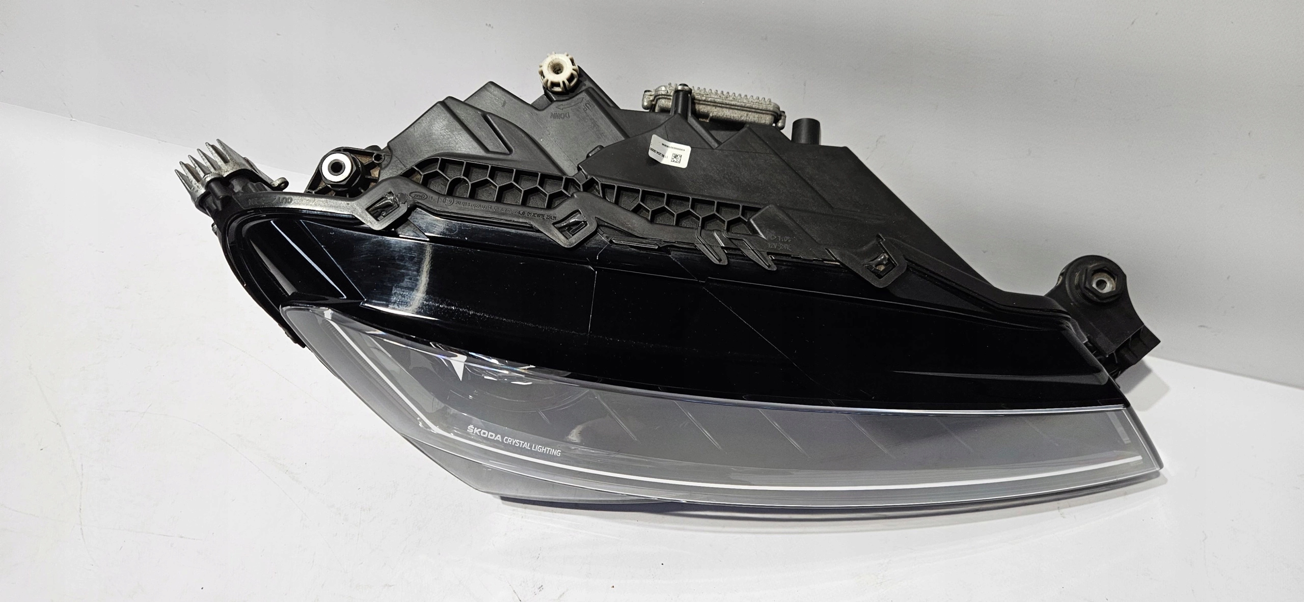light right front FULL LED SKODA SUPERB III LIFT 19- original 3V1941016D