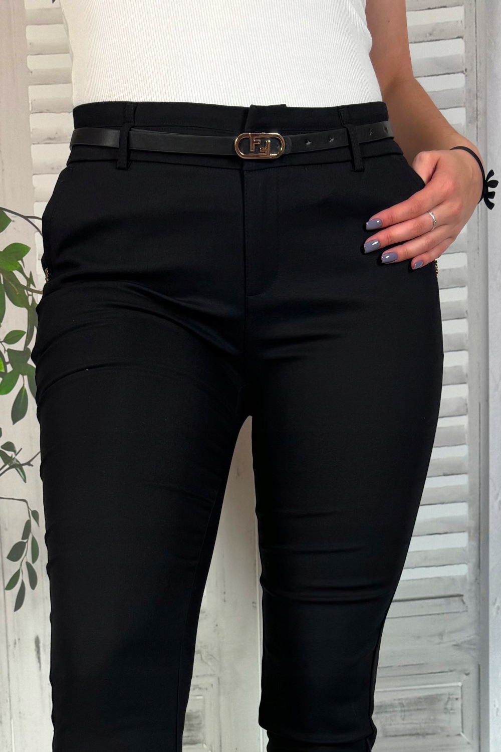 ELEGANCKIE SPODNIE DAMSKIE DŁUGIE CYGARETKI FREESIA PASEK M Fason cygaretki