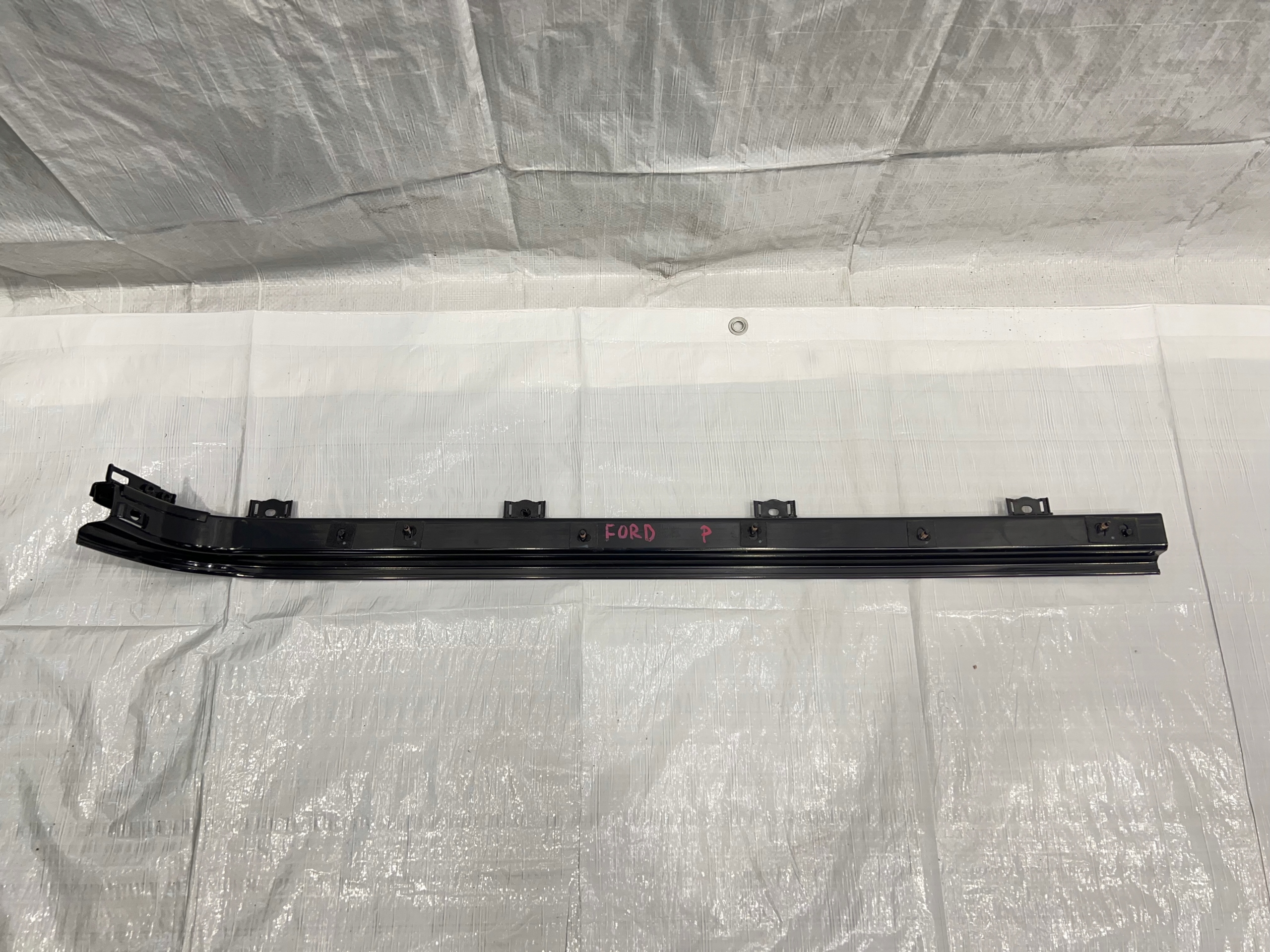 FORD TRANSIT CUSTOM PROWADNICA SZYNA DRZWI PRAWA