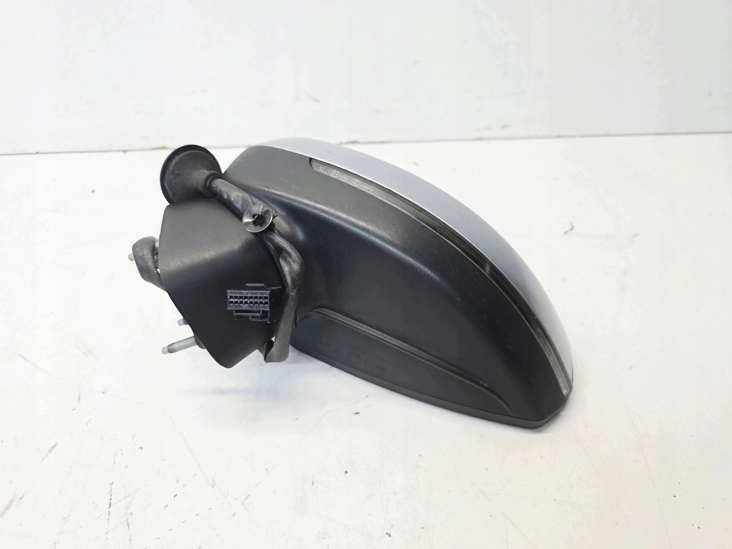 mirror exterior left AUDI A3 8V 8V3 8V4 LZ7G 6 PIN UK