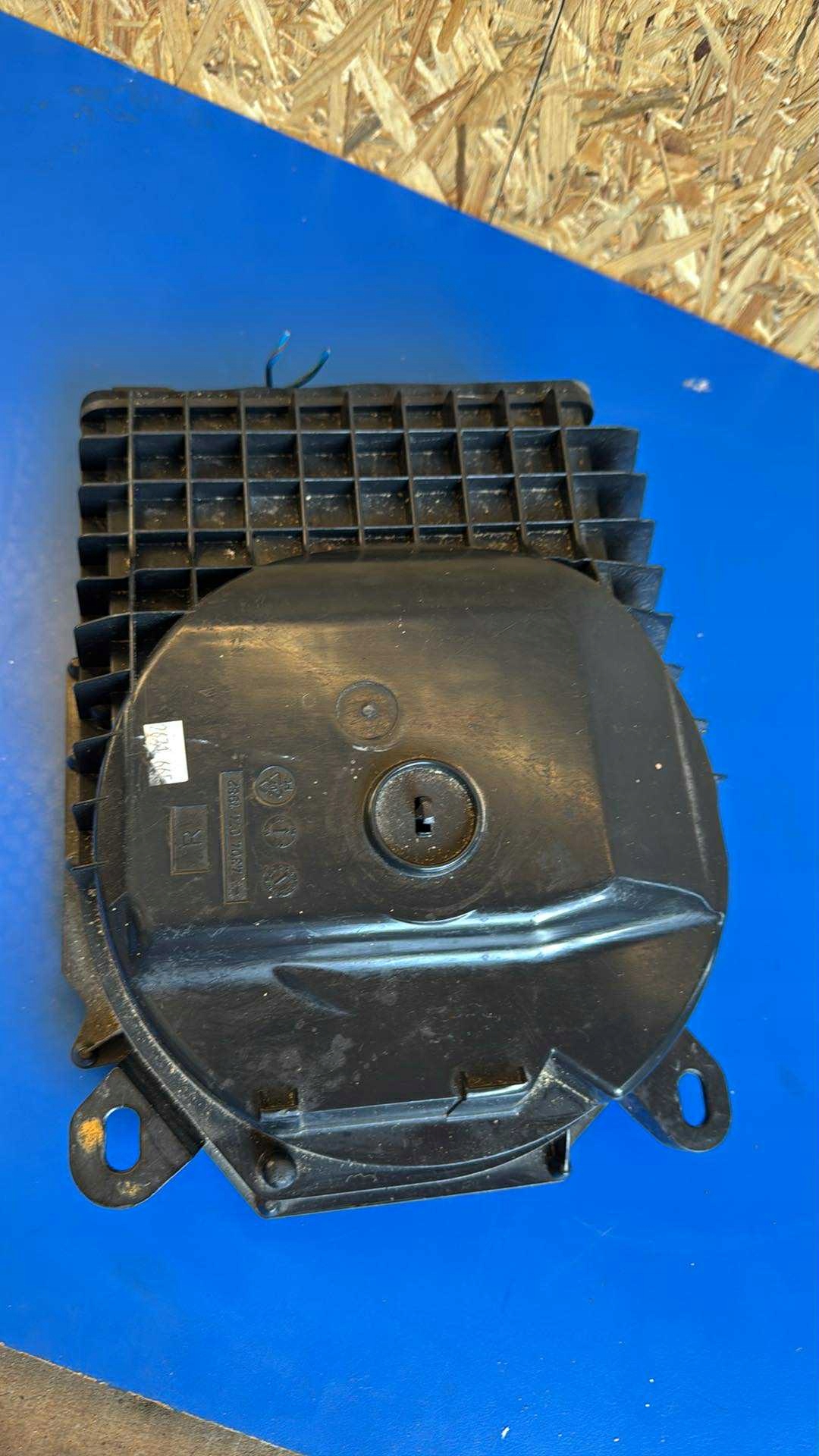 speaker below sitting place BMW E87 E90 902275492902 902275492911 NISKOTONOWY