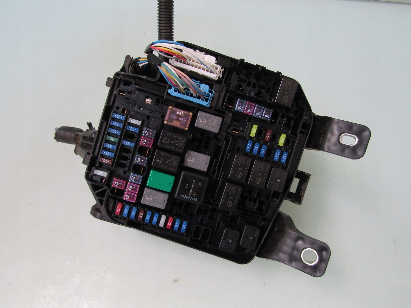 mazda 3 BP IV 2.0 20R блок предохранителей