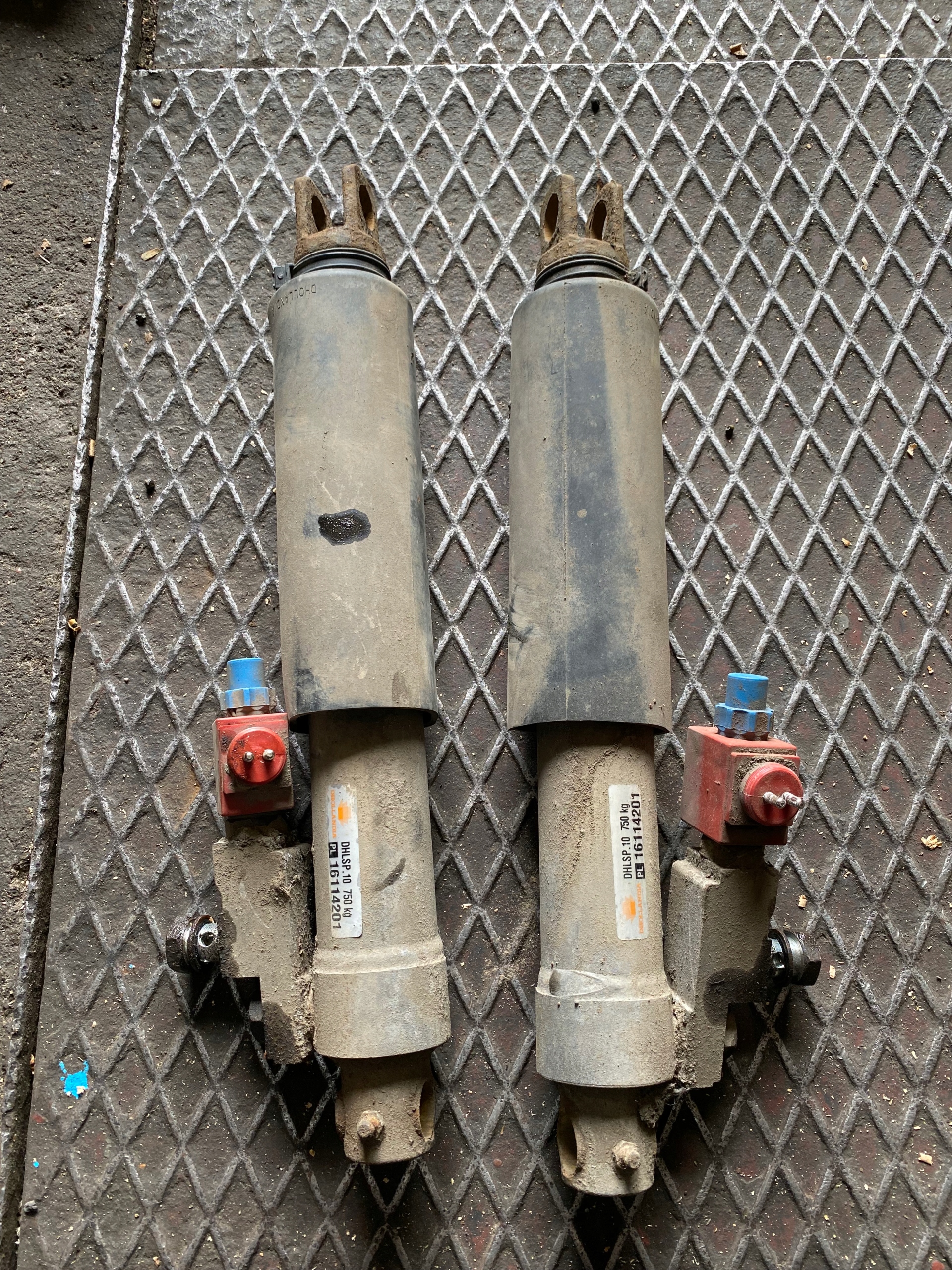 ПРИВОД ЛИФТА DHOLLANDIA 750KG