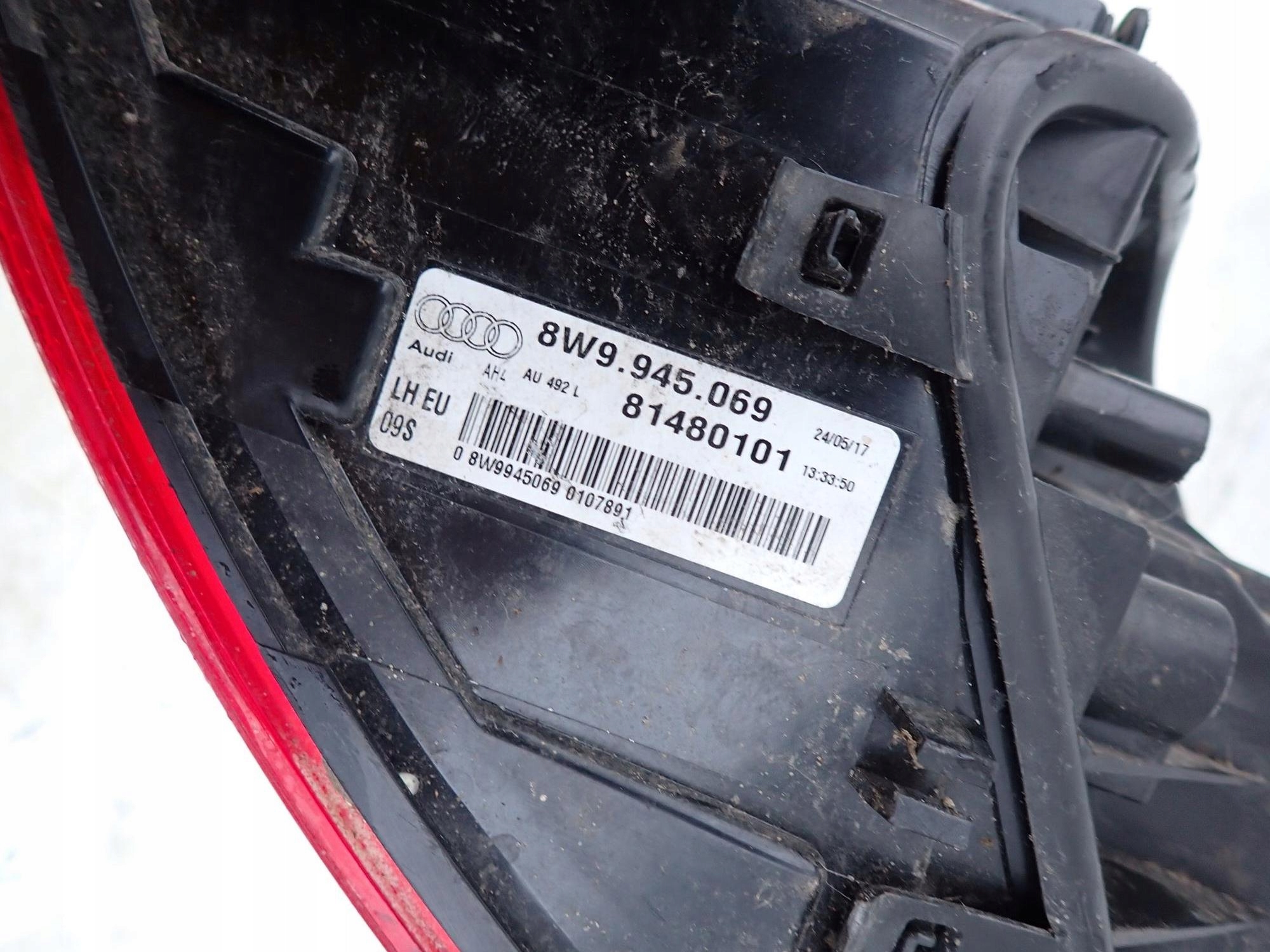 AUDI A4 B9 8W KOMBI 15-19 light rear part rear left