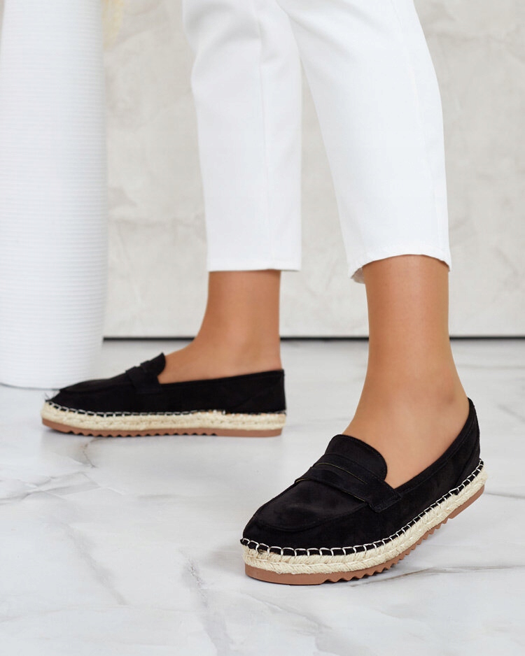 CZARNE MOKASYNY DAMSKIE MONUM 39 Wzór dominujący bez wzoru