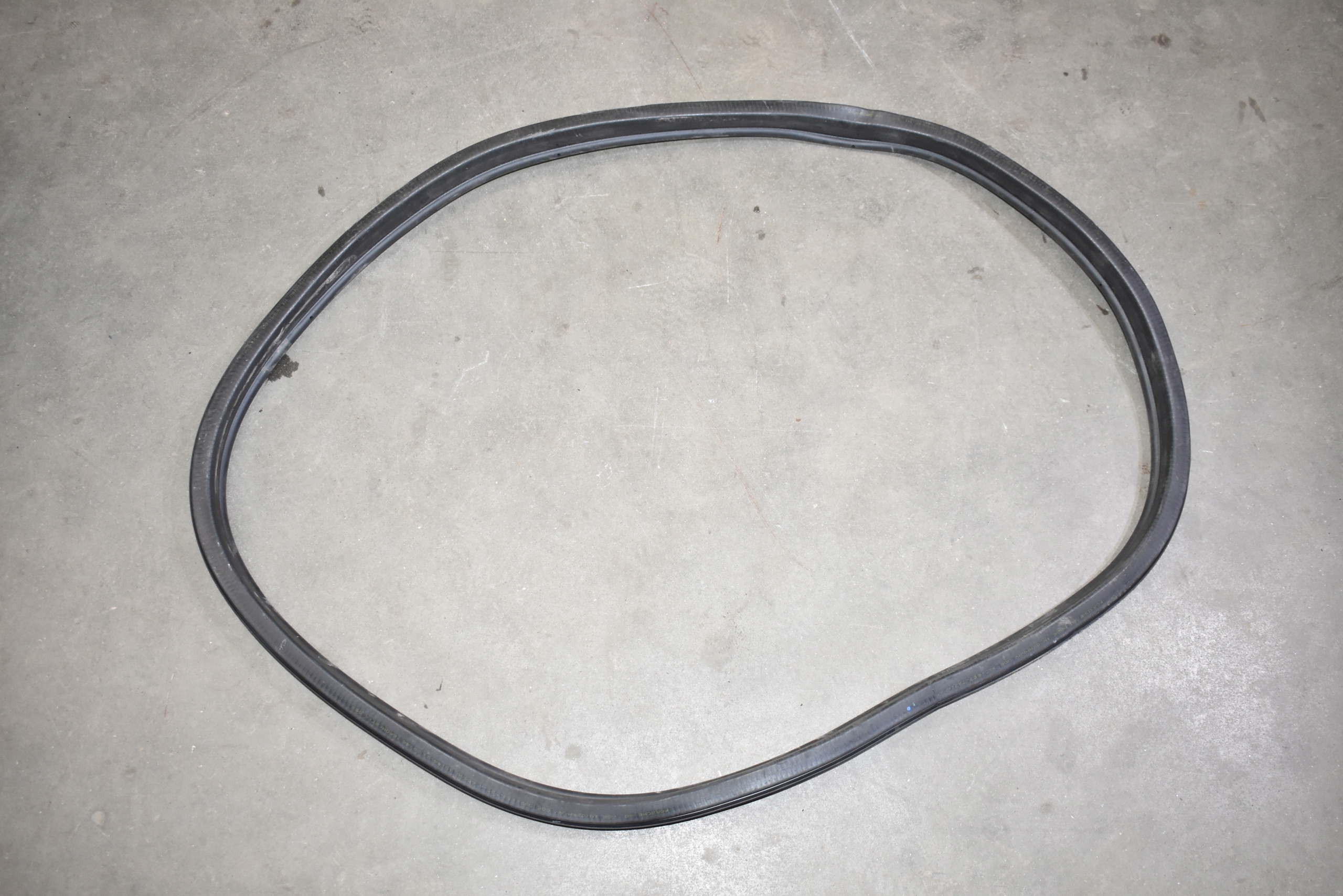 IDEALNA Joint du capot PORSCHE 992 1