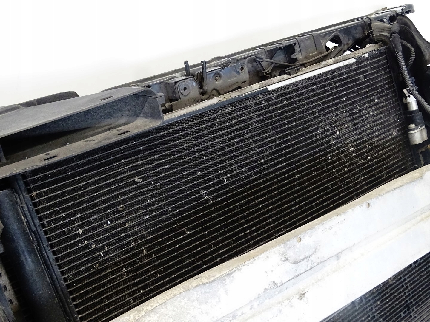 support panel for radiators pillar iron complete AUDI A4 B8 LIFT 2.0 TDI