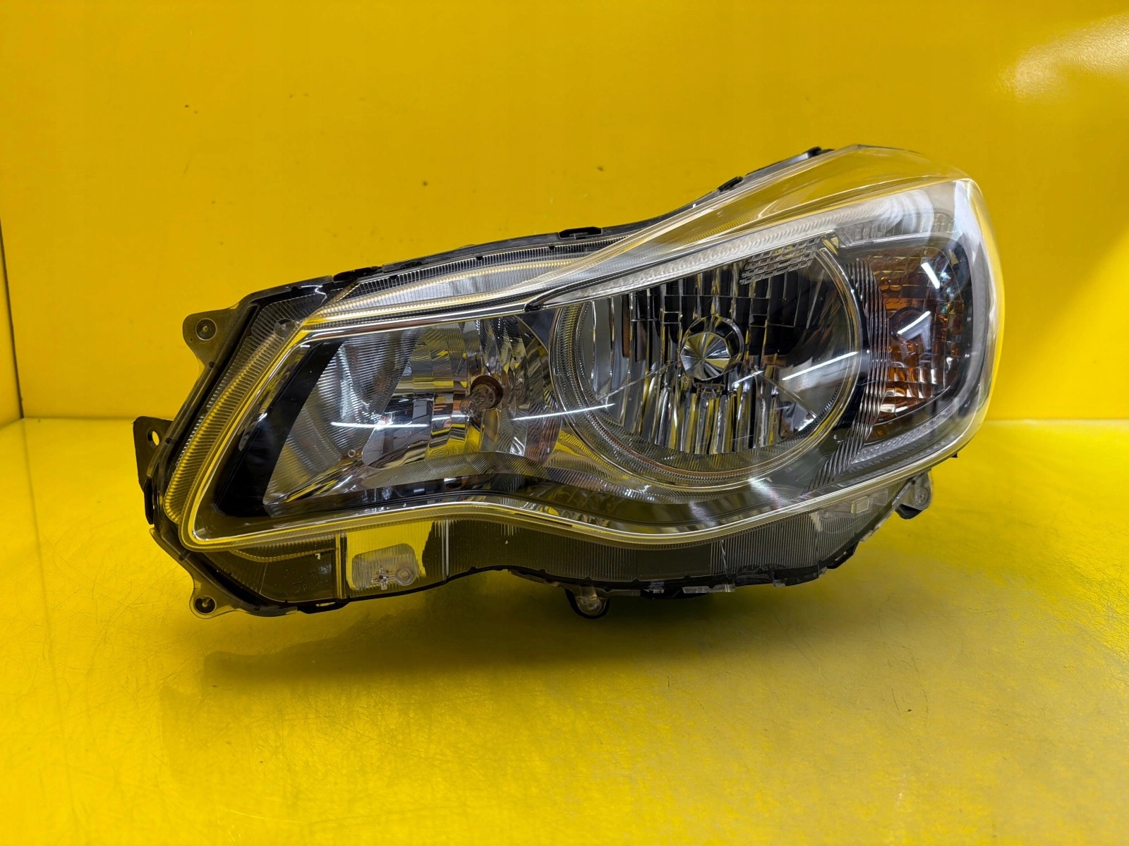 light left Subaru Impreza XV Crosstrek 12-17 Xenon