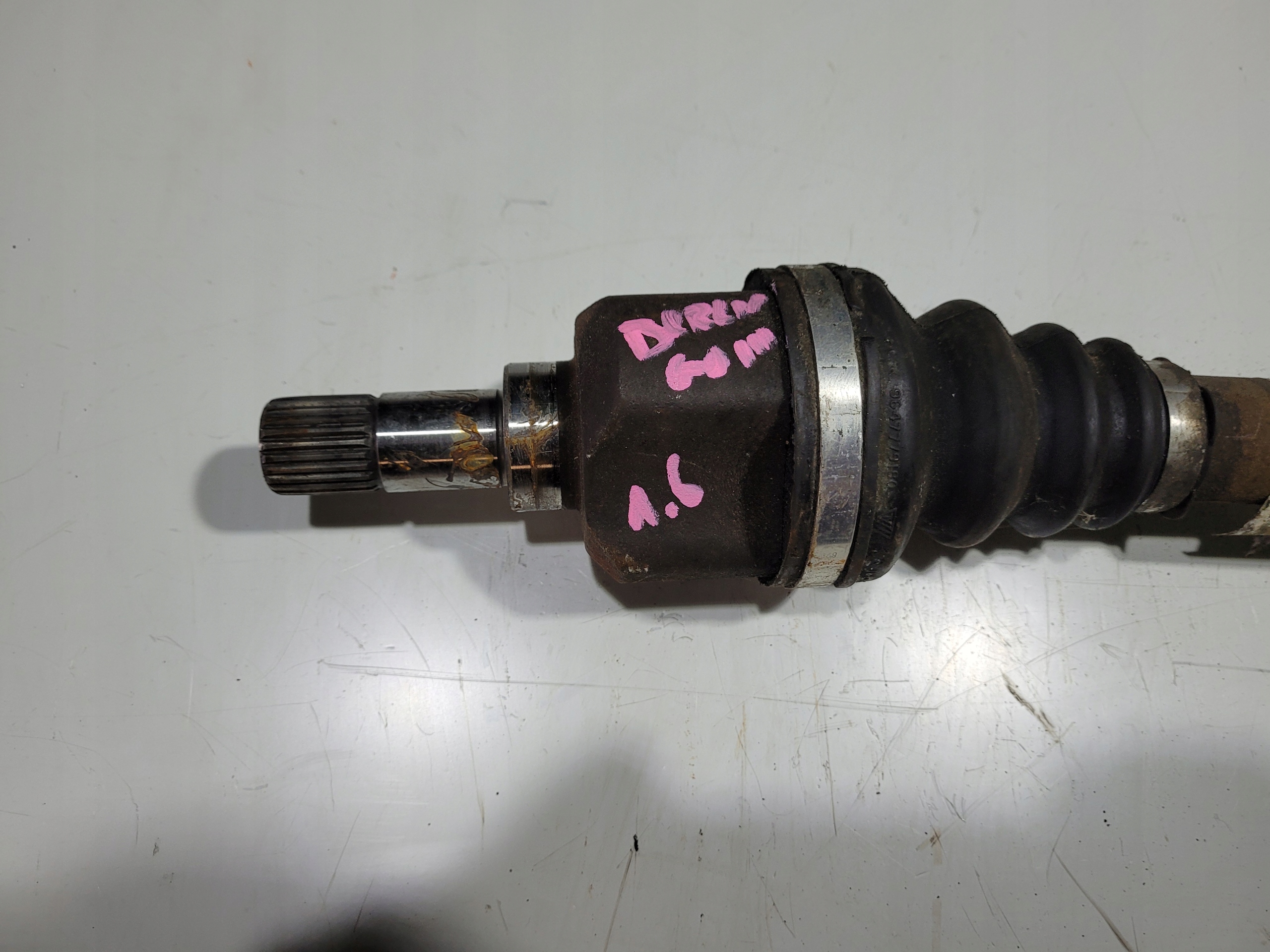 semi-axis left short. BERLINGO PARTNER III 1.6