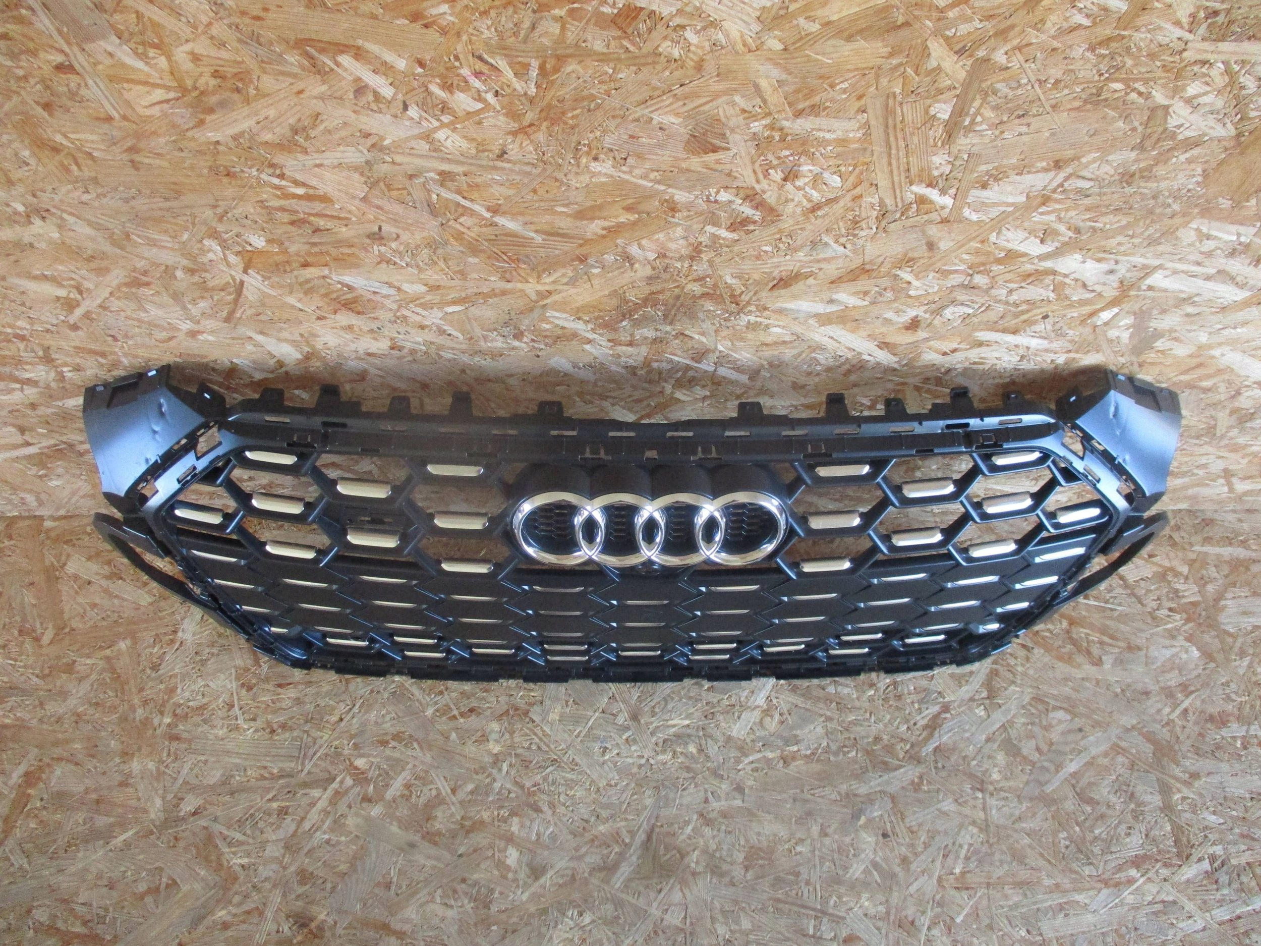 Grille AUDI A5 S5 F5 LIFT