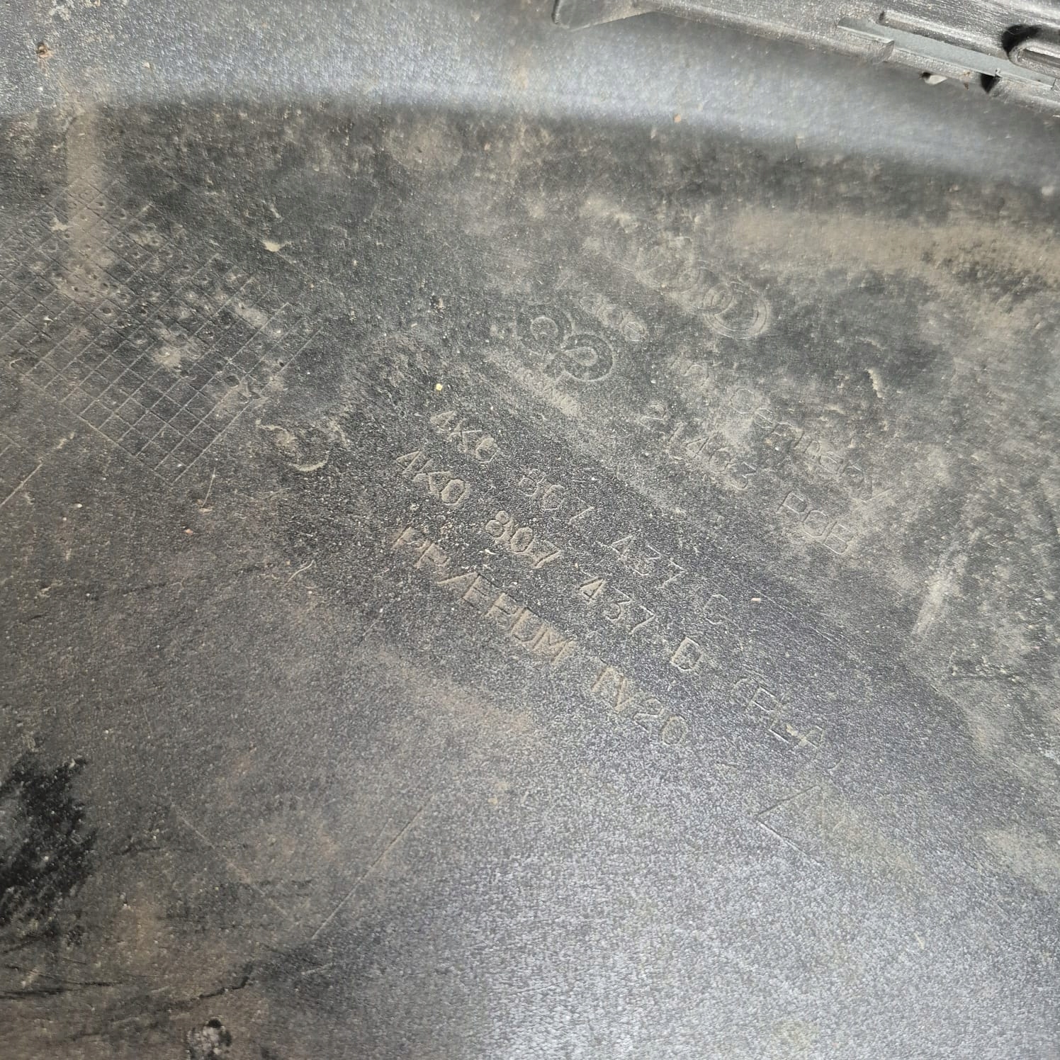 AUDI A6 C8 4K S-LINE 18-23 bumper front front washer 6XPDC