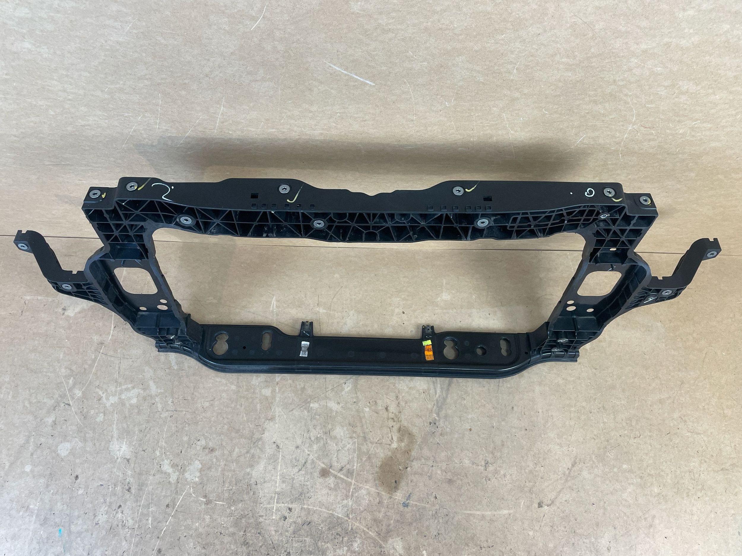 support panel for radiators pillar iron HYUNDAI I20 III 2020-2023 64101Q0000